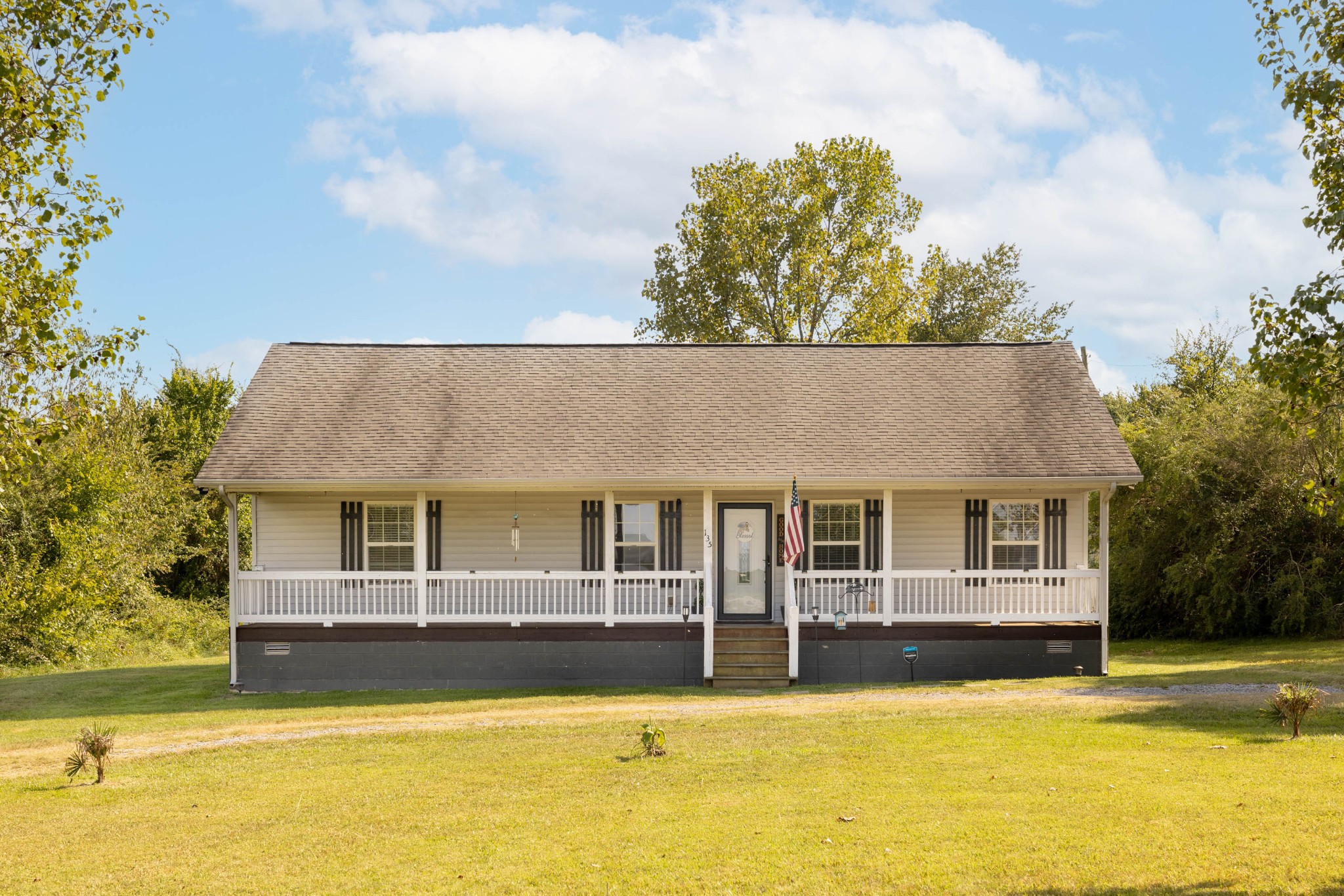 View Portland, TN 37148 house
