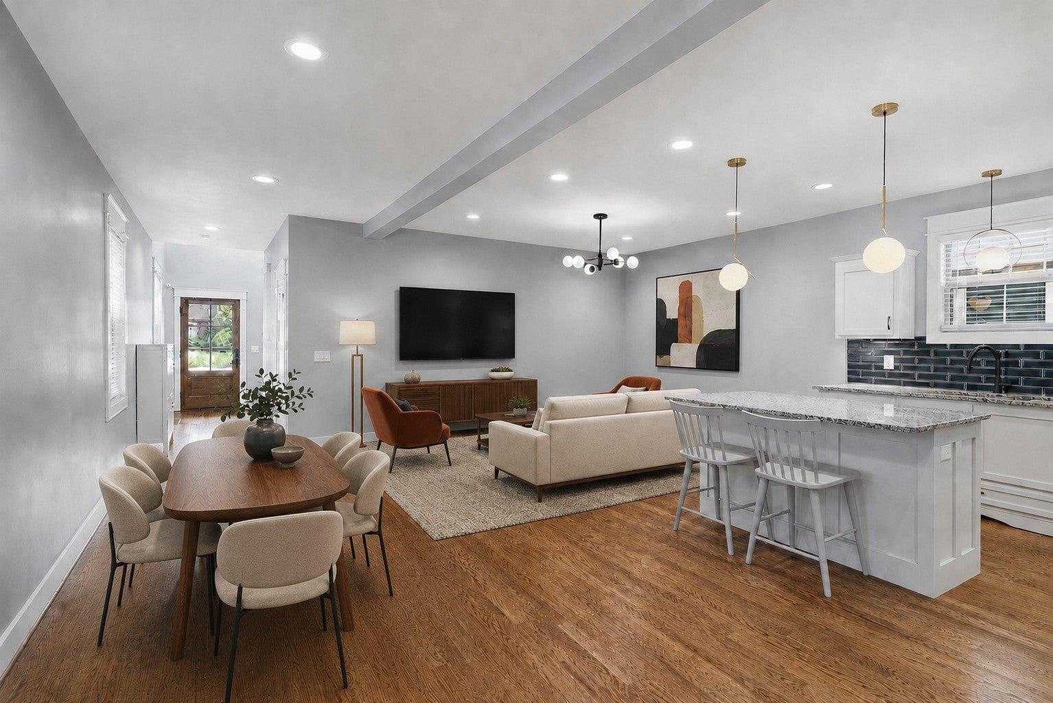 3-bed listing at 913a Cahal Ave, Nashville