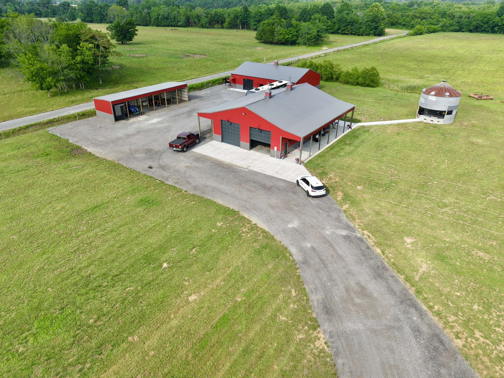 2098 Longview Rd