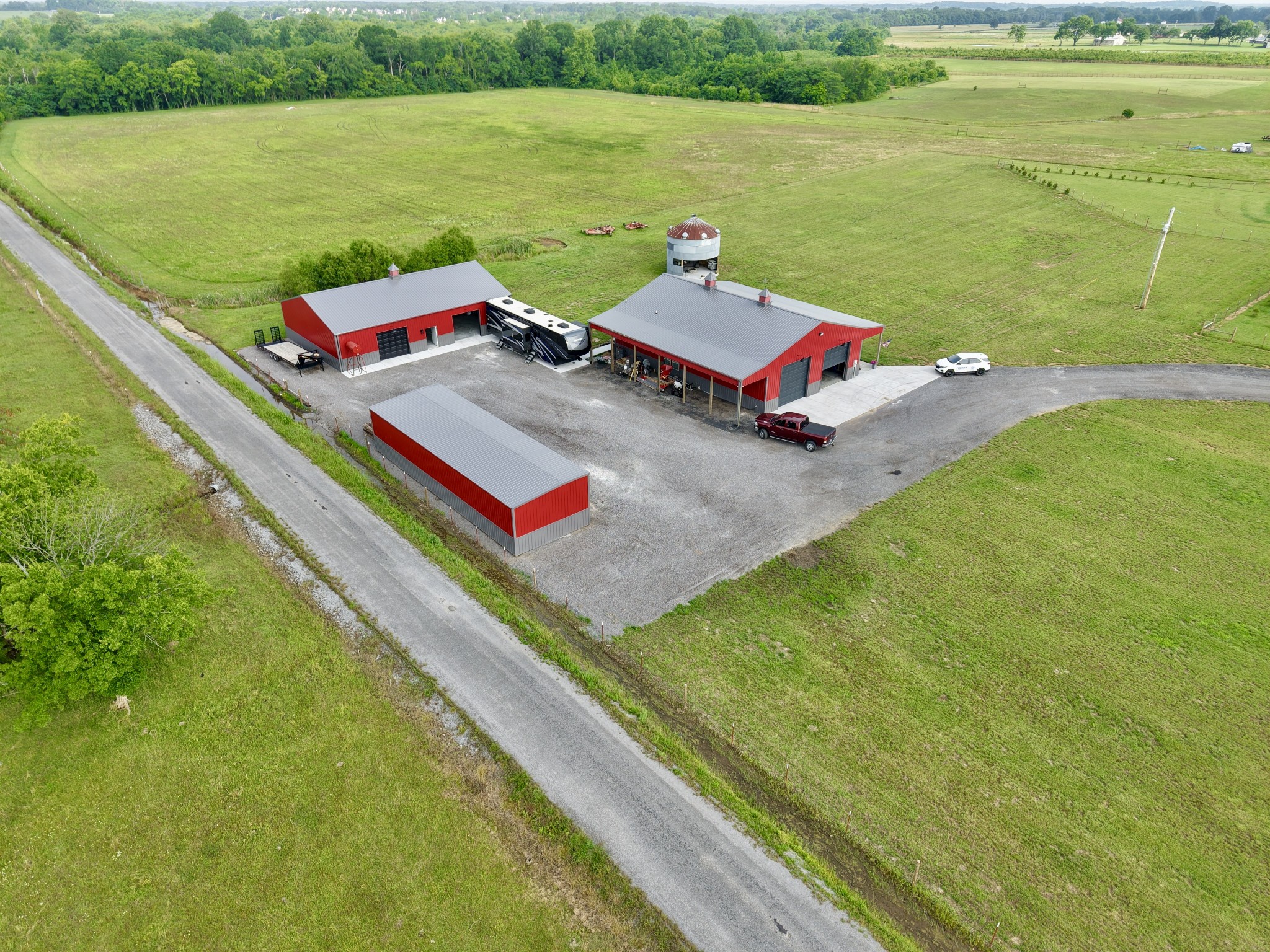 2098 Longview Rd