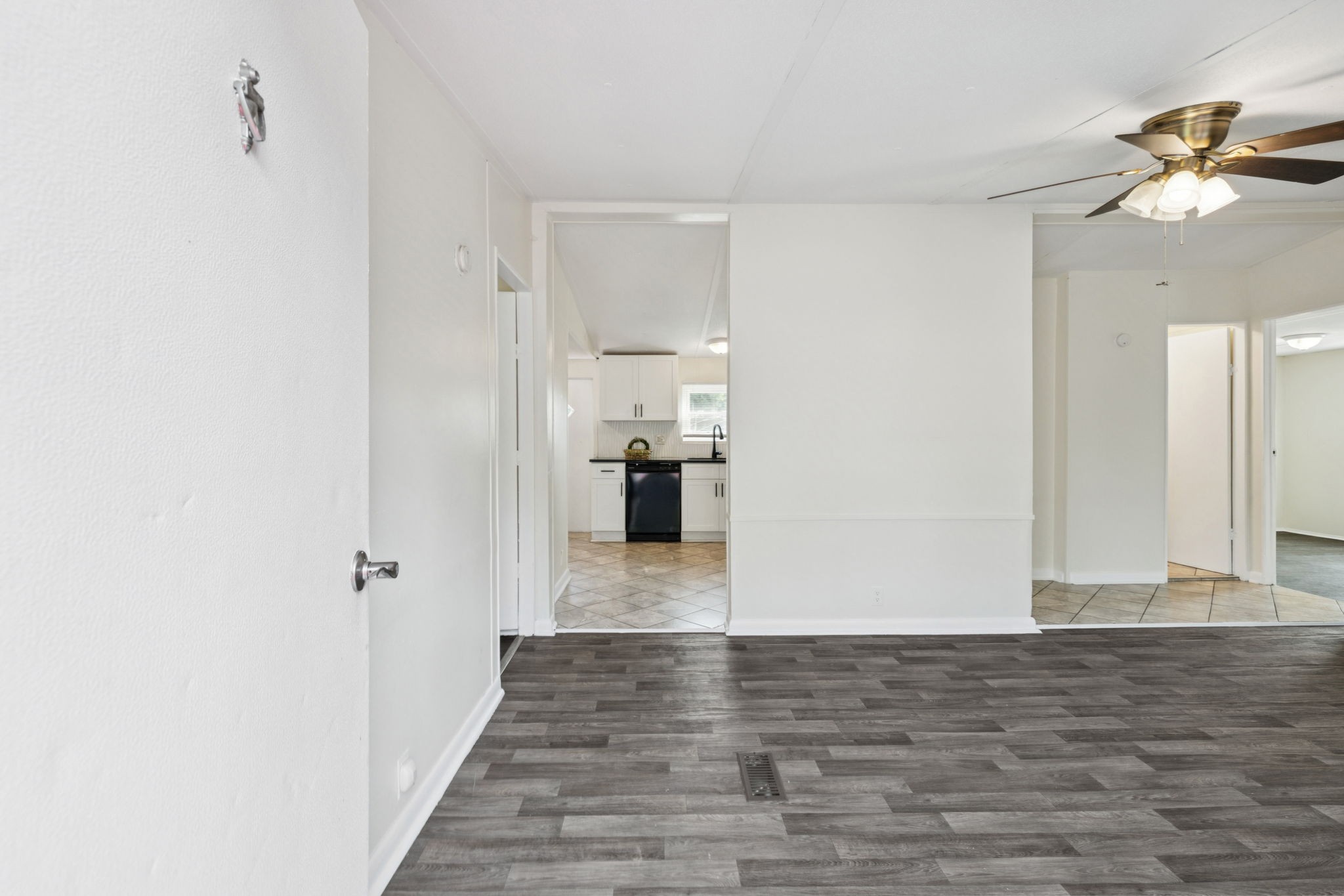128 Crestview Dr