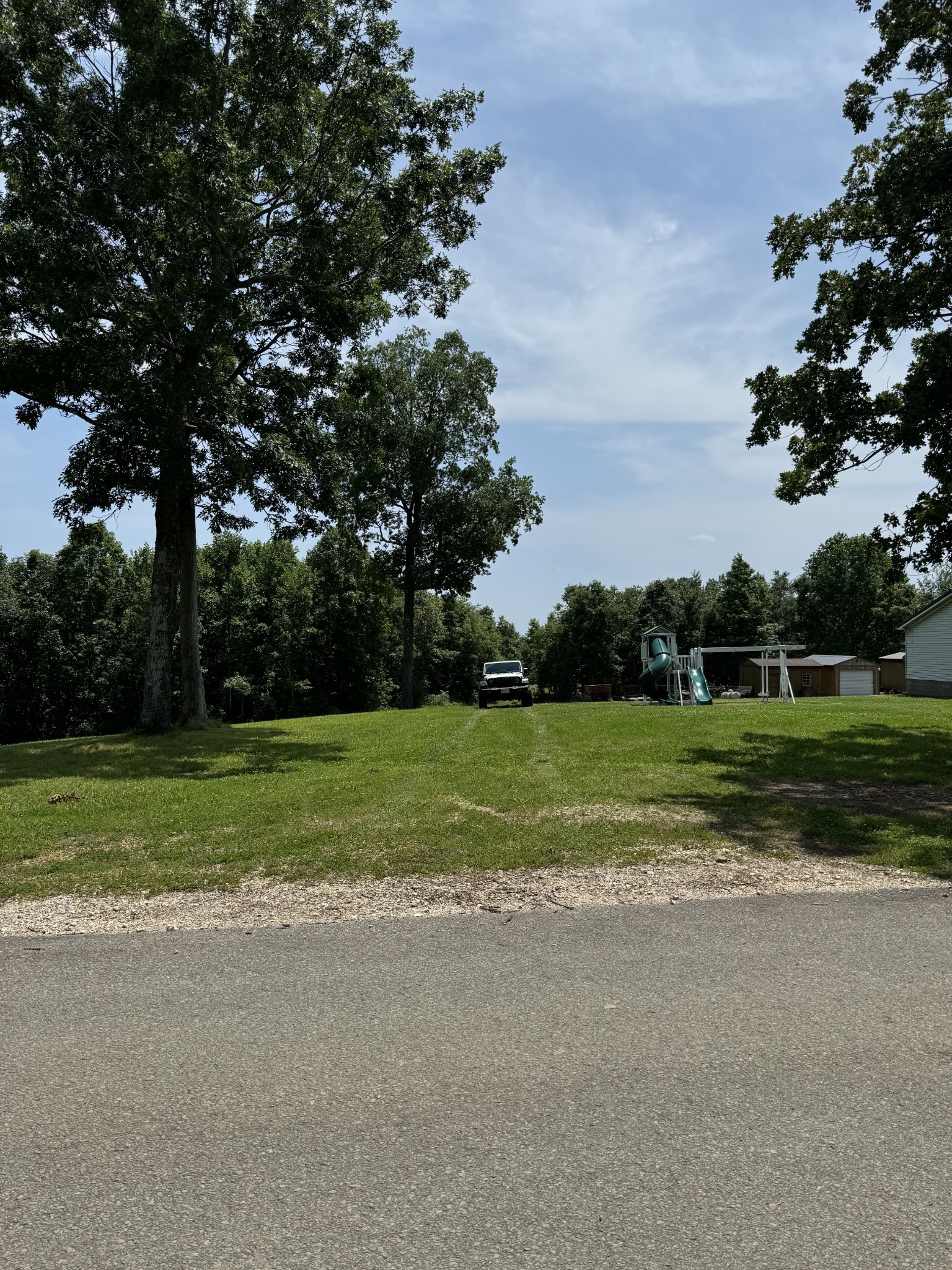 565 Lucas Ridge Ln