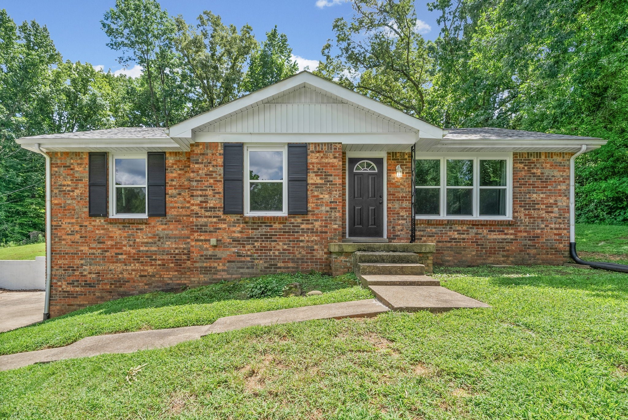 684 Dean Rd