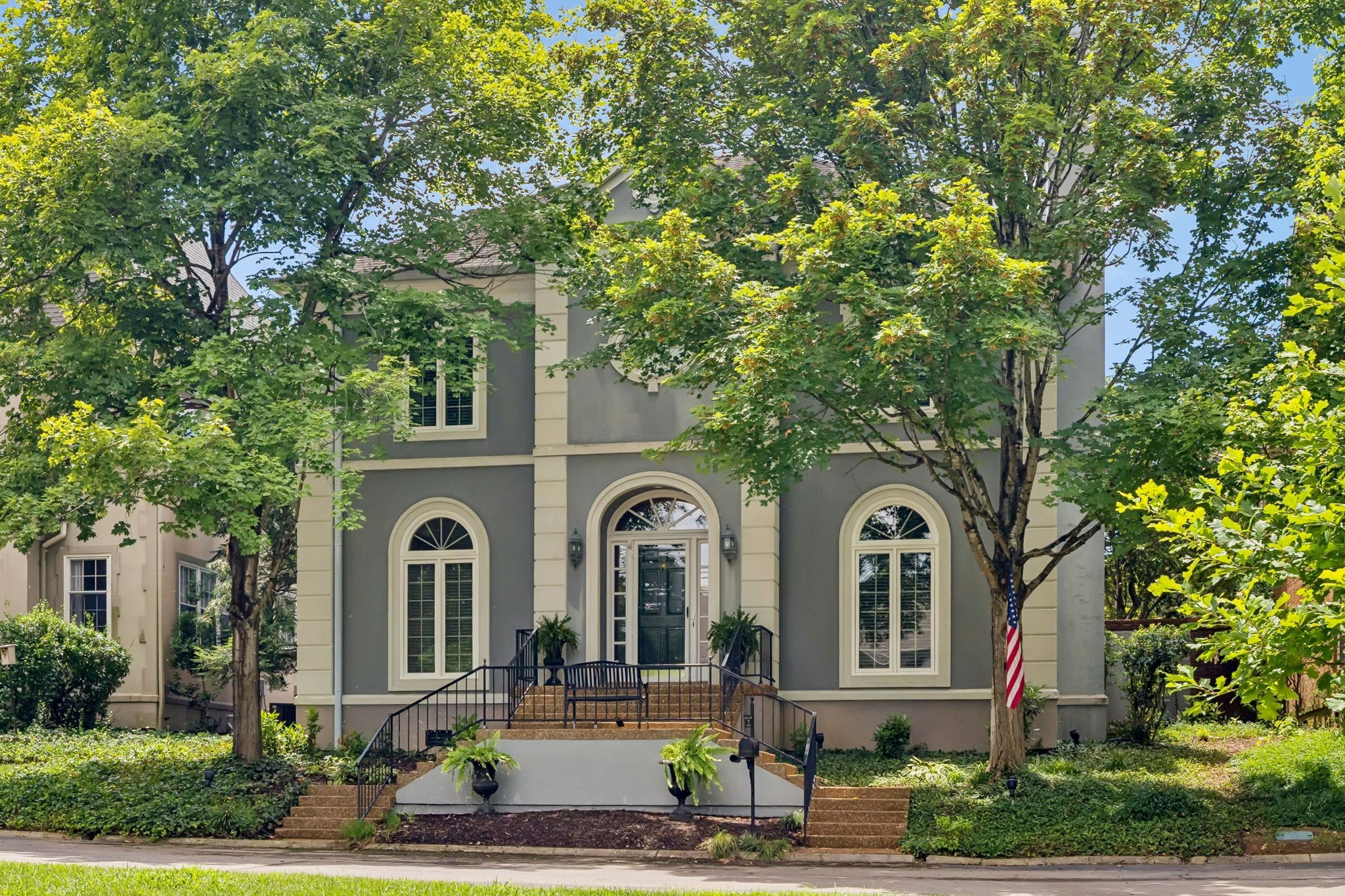 501 Belgrave Park