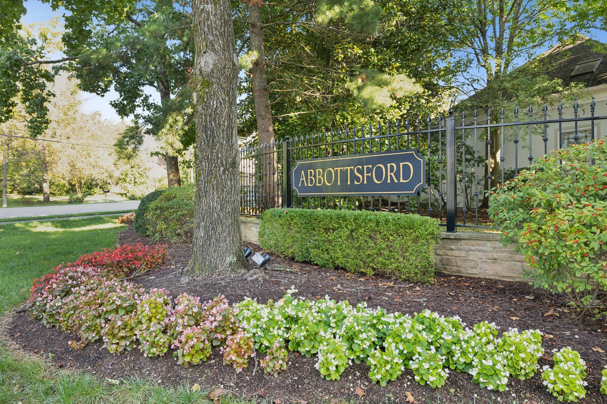 501 Belgrave Park