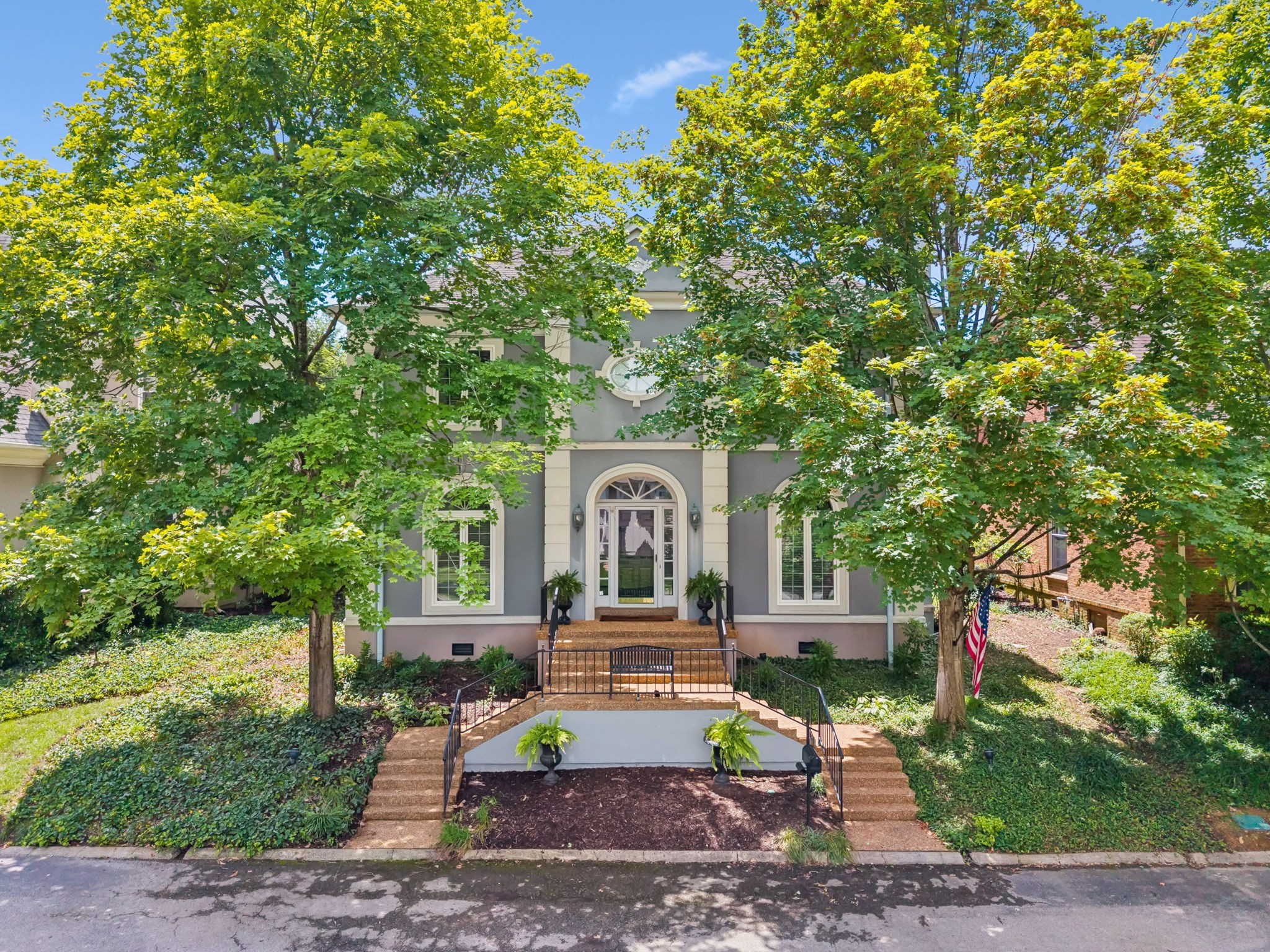501 Belgrave Park