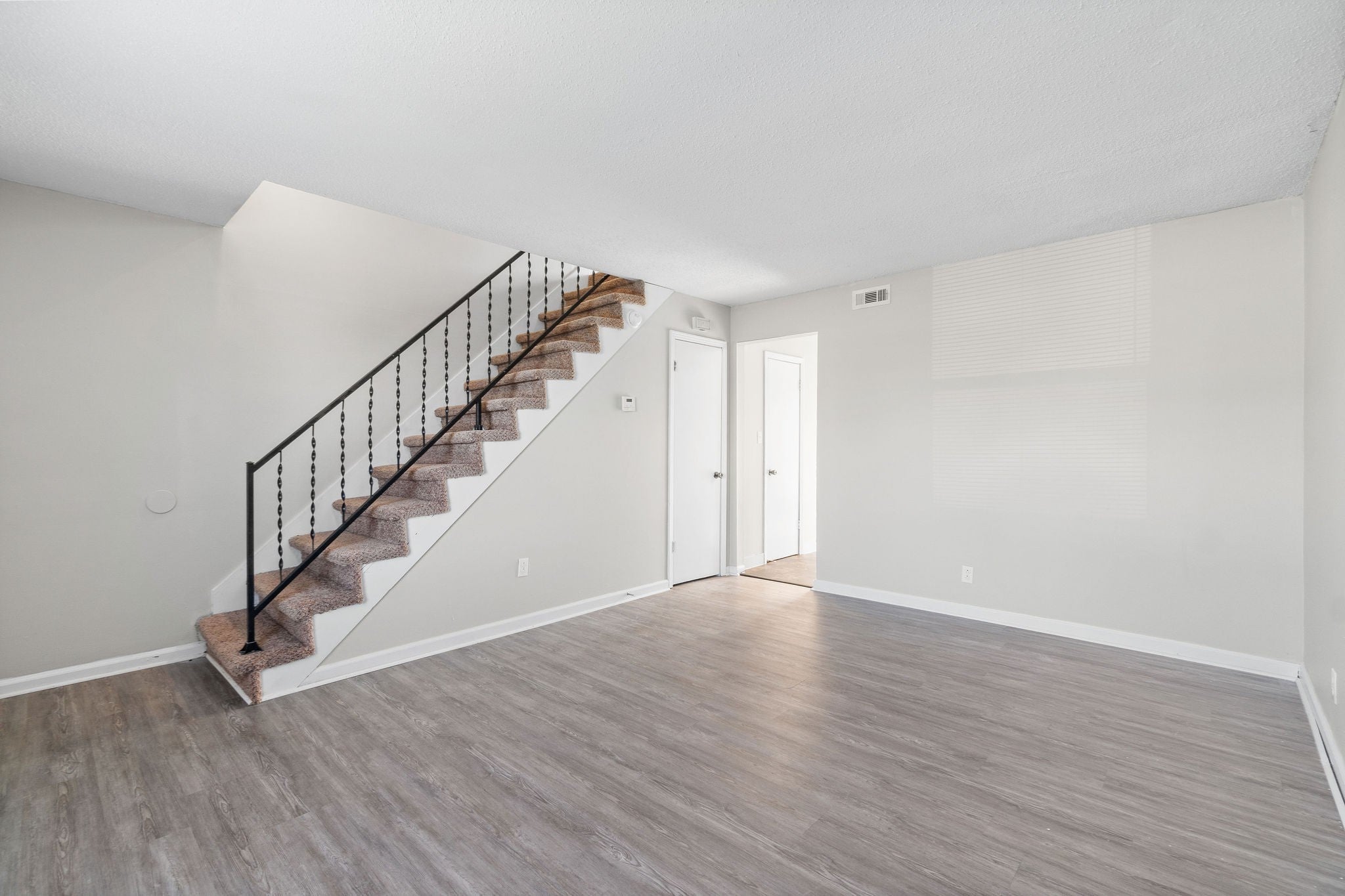 1231 Stateline Rd 47