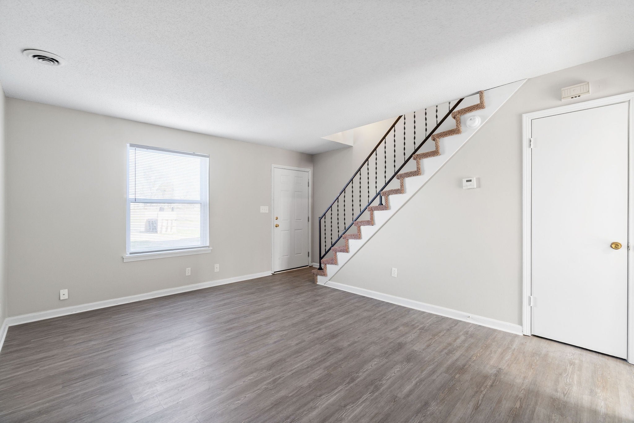 1231 Stateline Rd 47