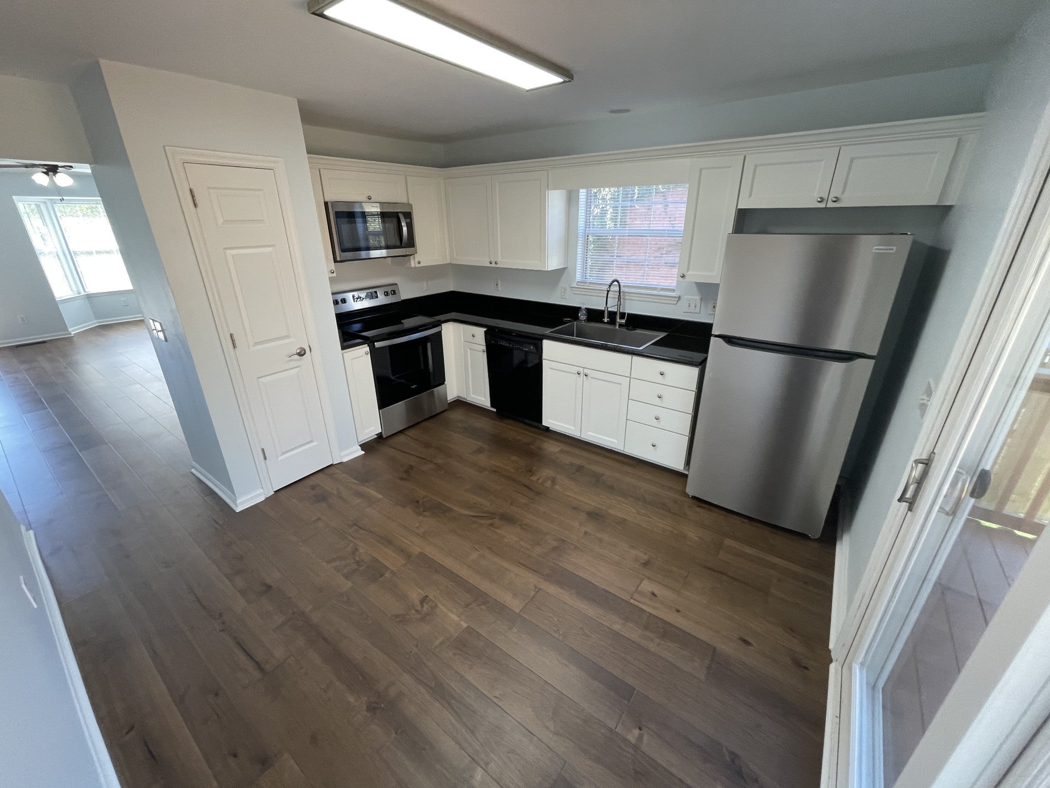 608 Granwood Blvd
