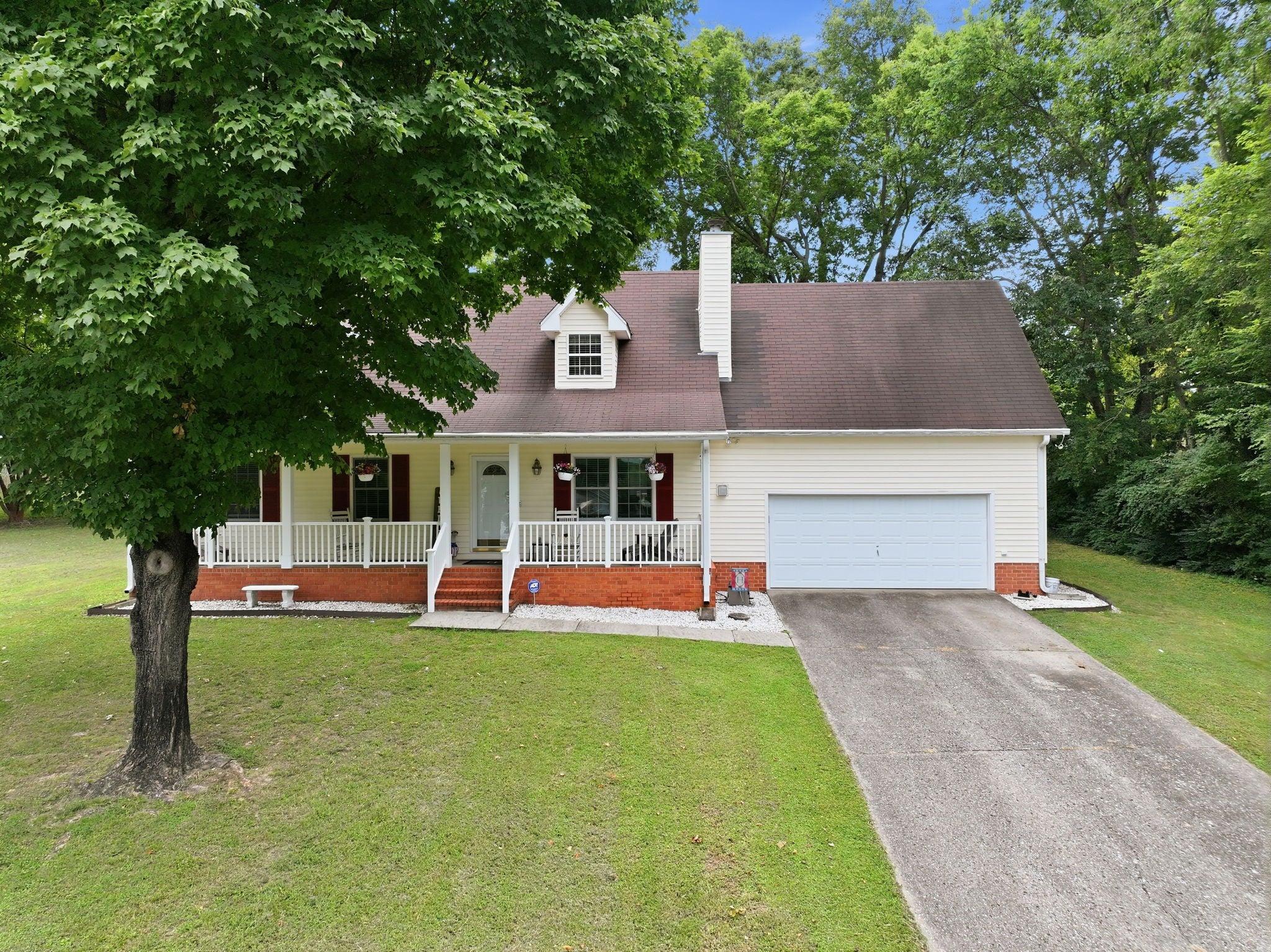 632 Glencoe Ct