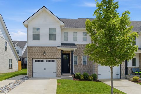 Photo of 1319 Halter Park Dr, Gallatin, TN 37066 (MLS # 3224694)