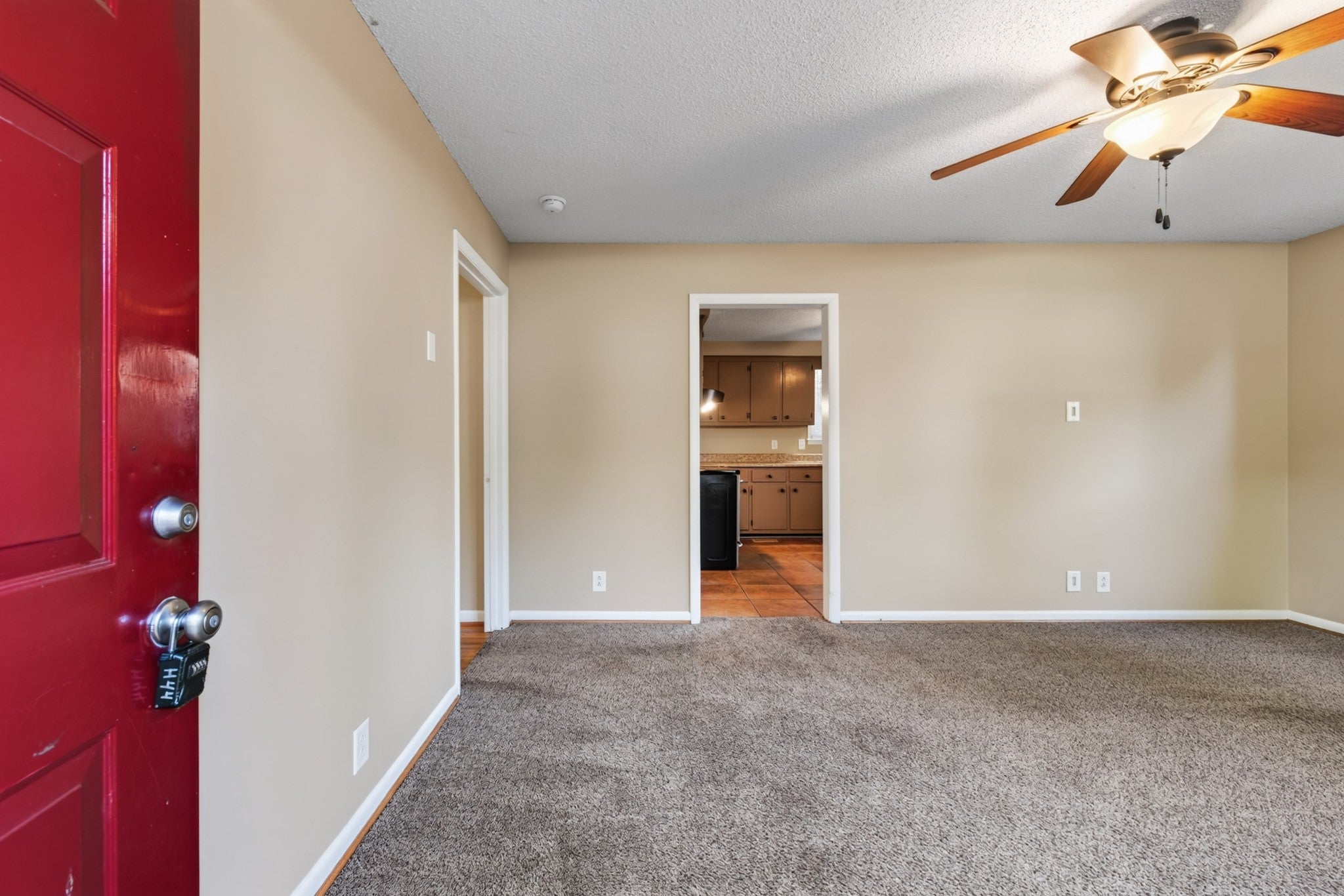 206 Paddock Rd