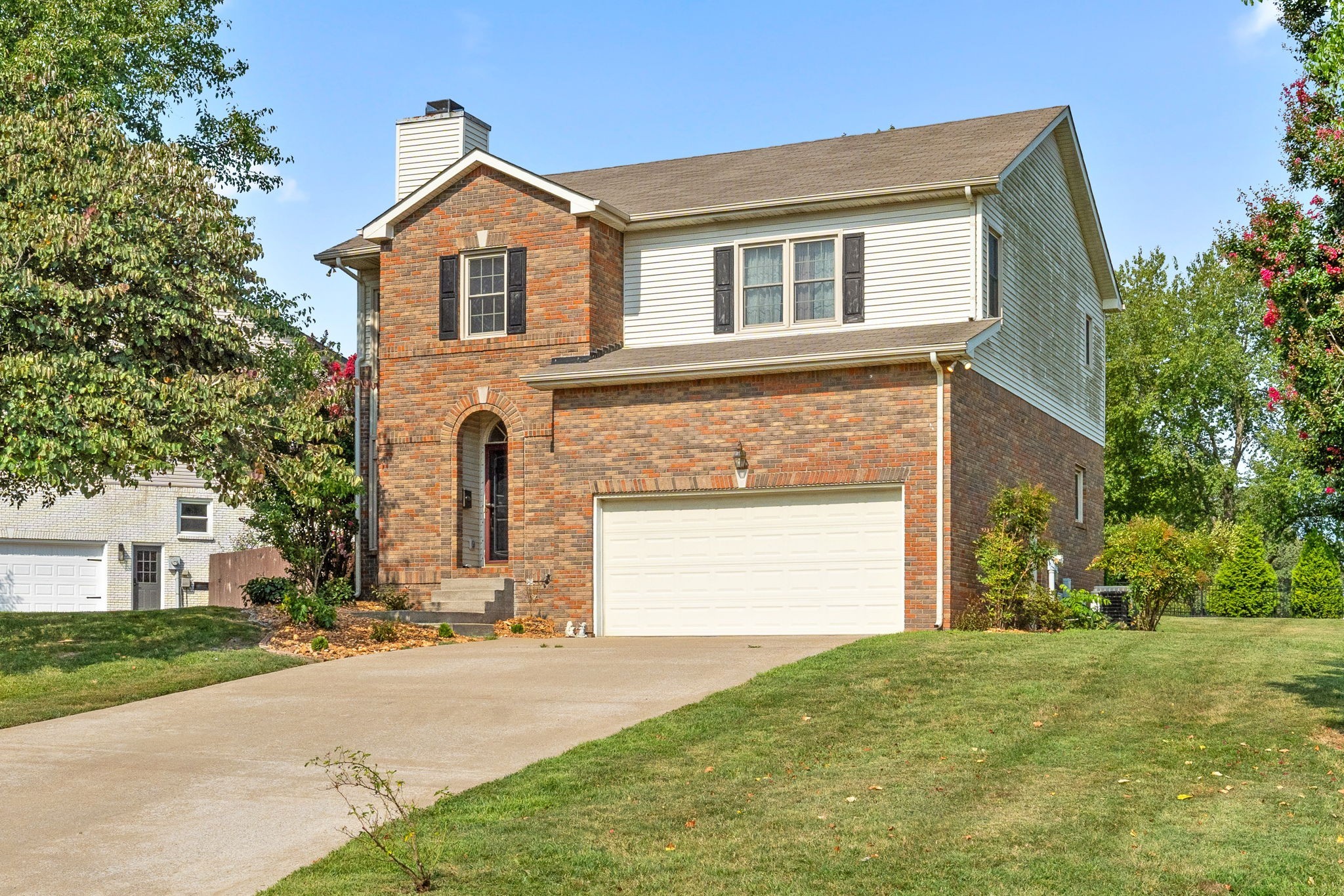 268 Avignon Way