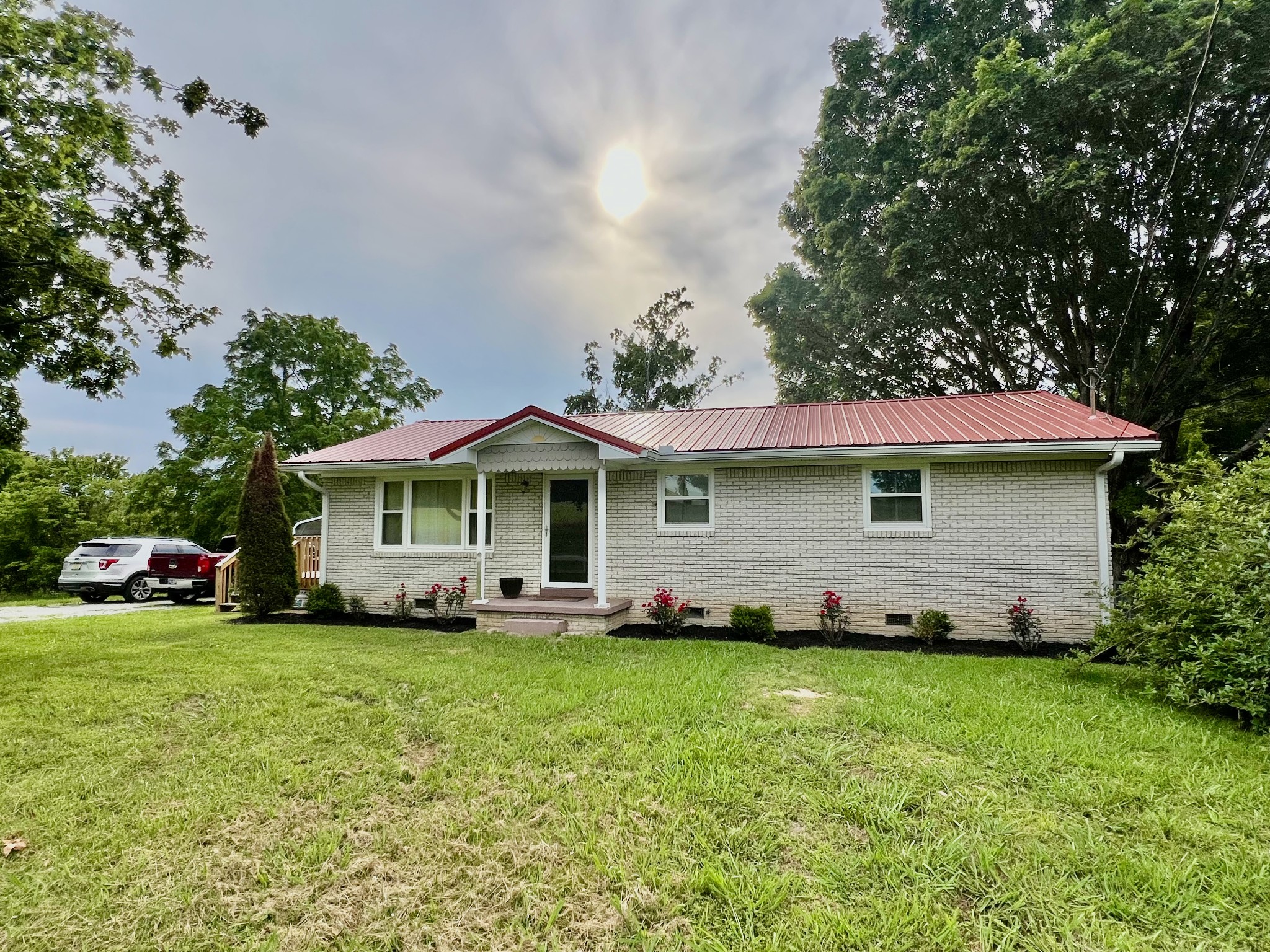 101 N Old Military Rd