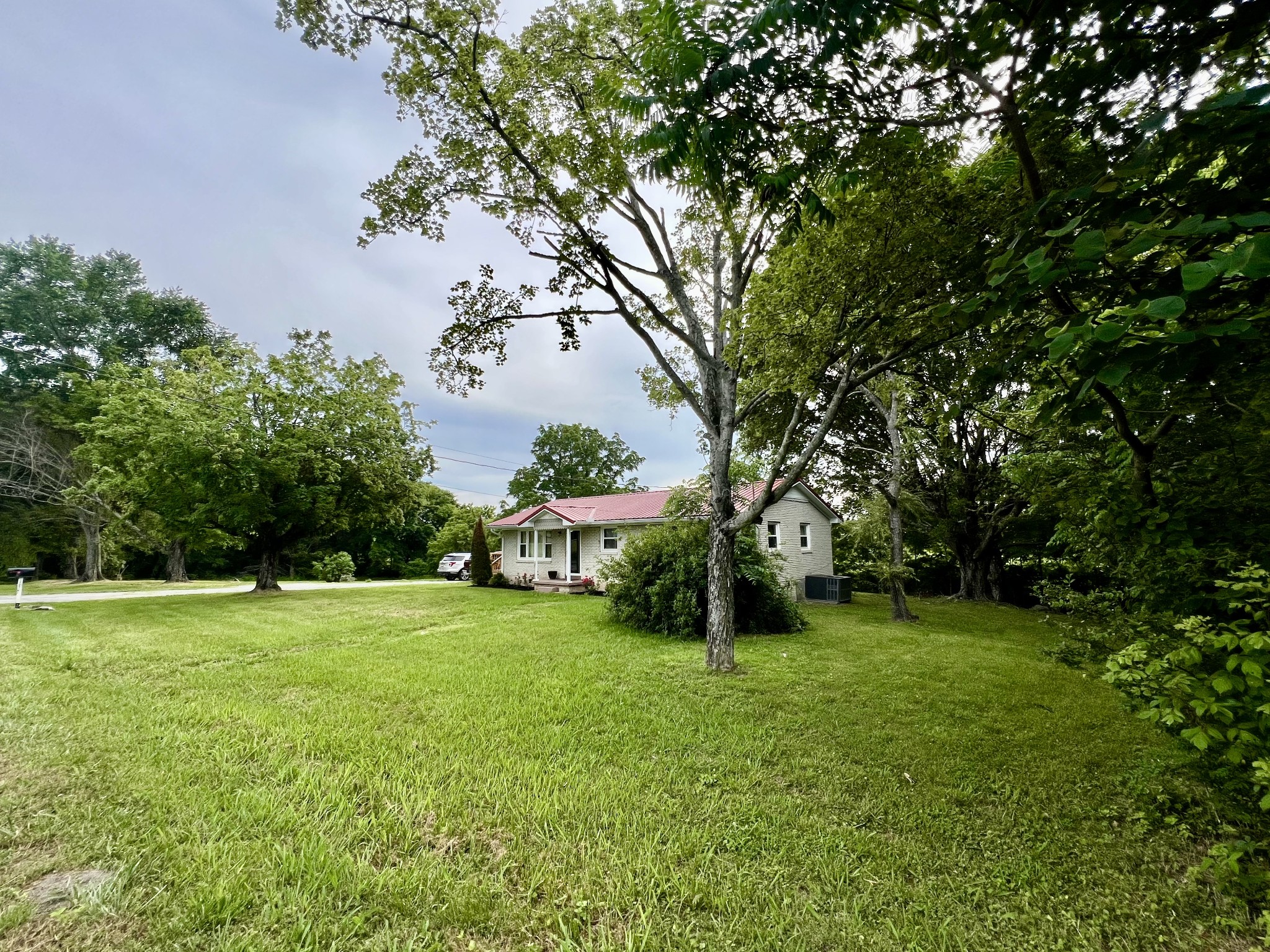 101 N Old Military Rd
