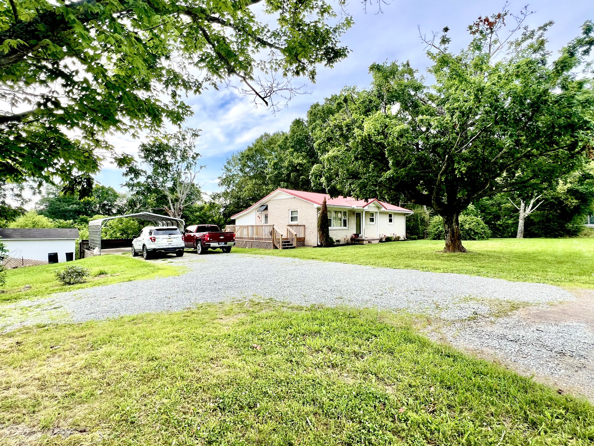 101 N Old Military Rd