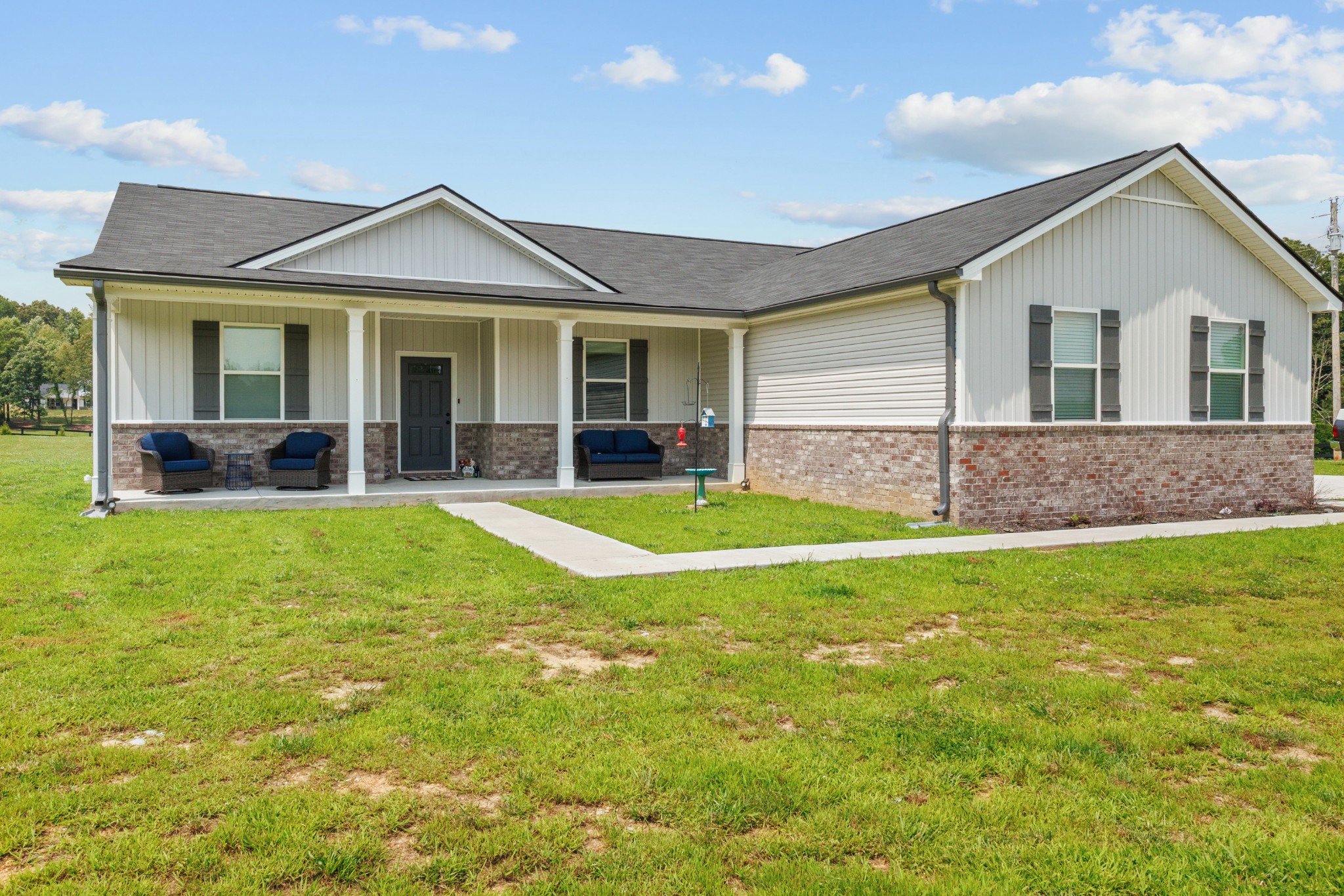 1021 Eljie Rd
