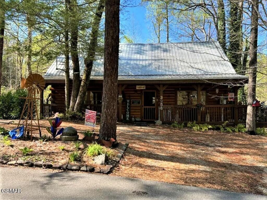 Photo 1 of 29 — 3958 Ole Smoky Way, Sevierville, TN 37862