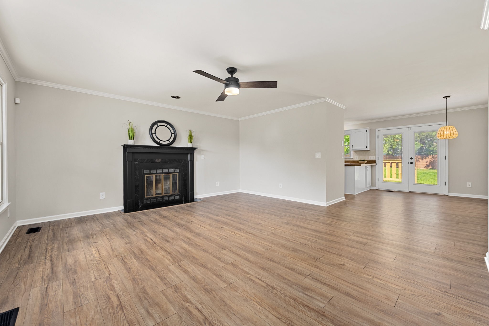 1643 Windy Meadow Dr