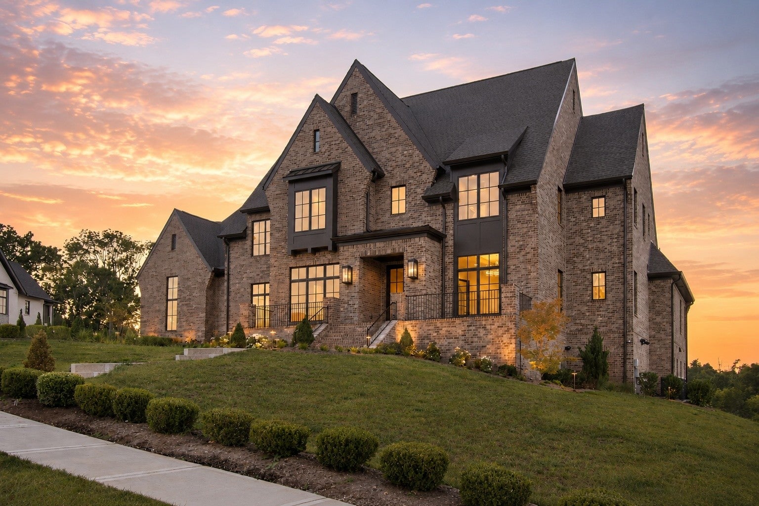6-bed listing at 1647 Heartwood Ln, Brentwood