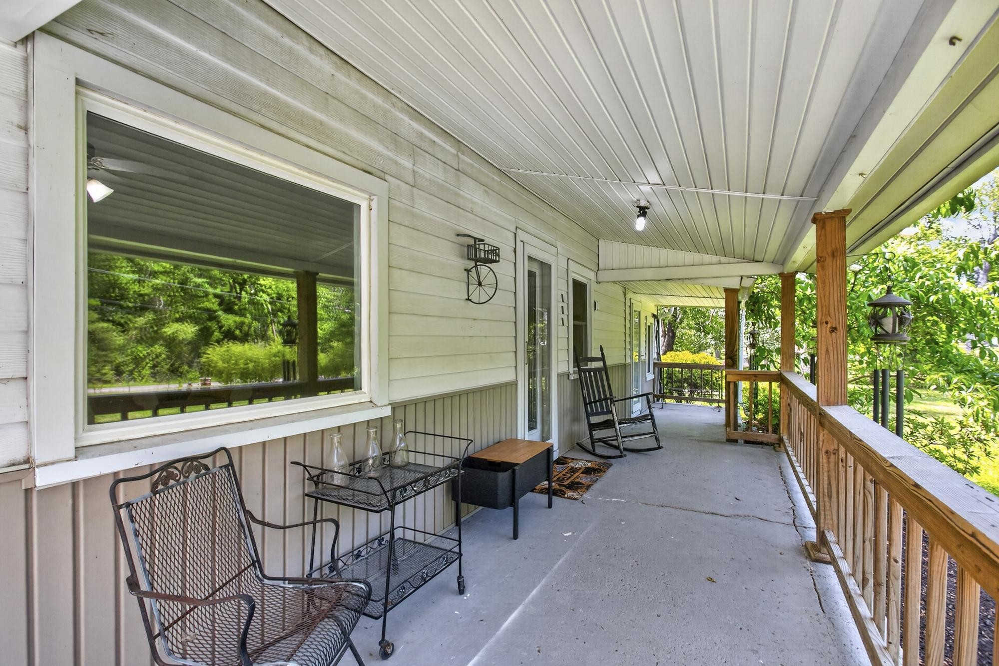 905 Swinging Bridge Rd