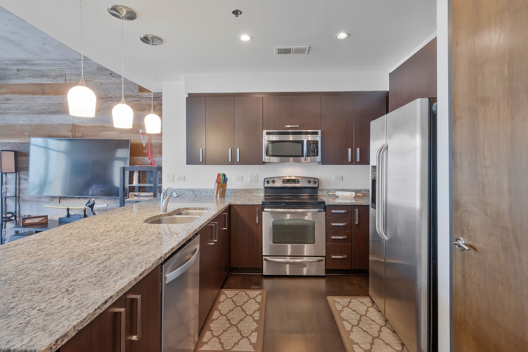 Nashville, Tennessee 37203, United States, 1 Bedroom Bedrooms, ,1 BathroomBathrooms,Residential,Coming Soon,214573