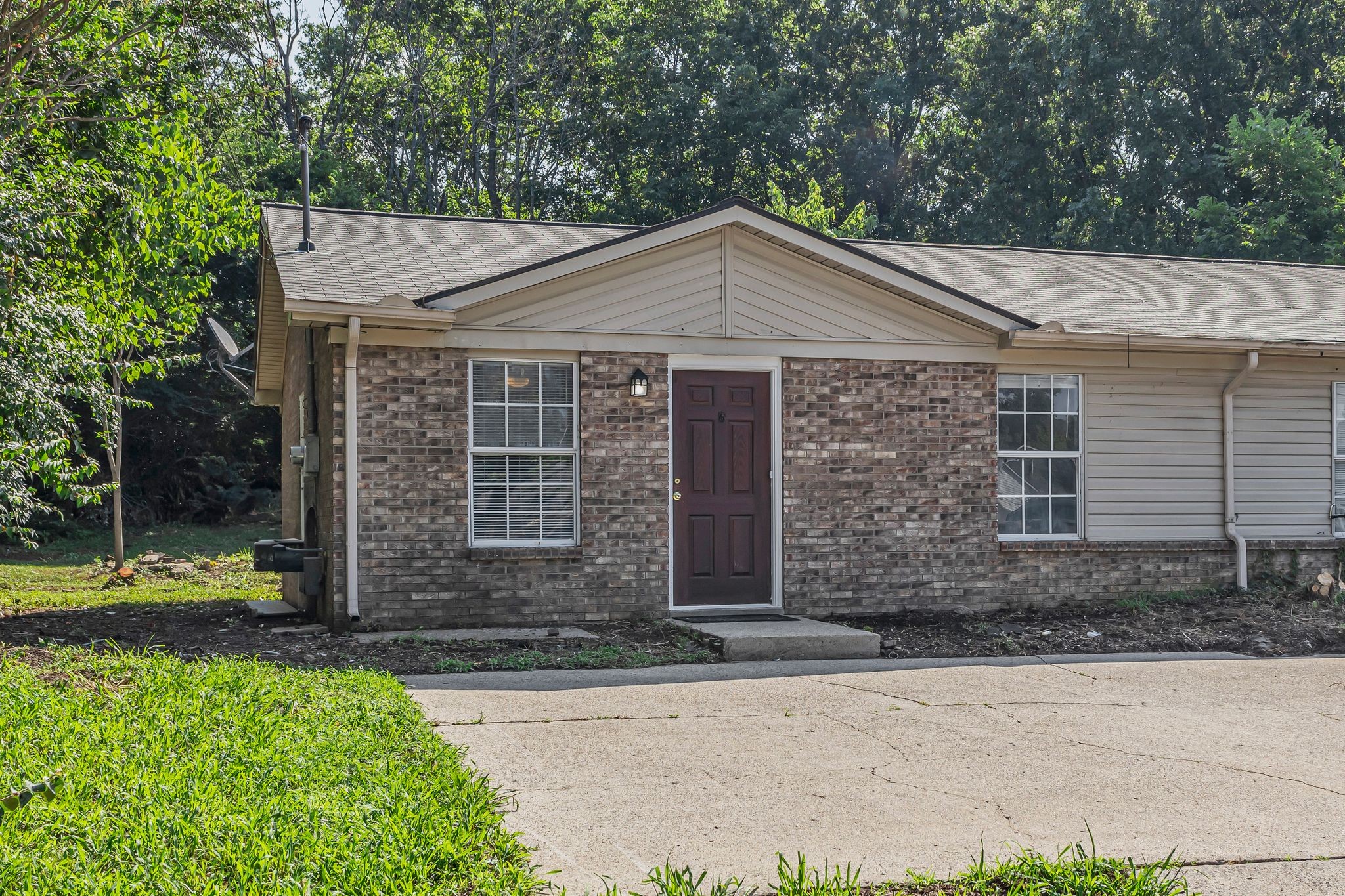 516 Maxine Dr