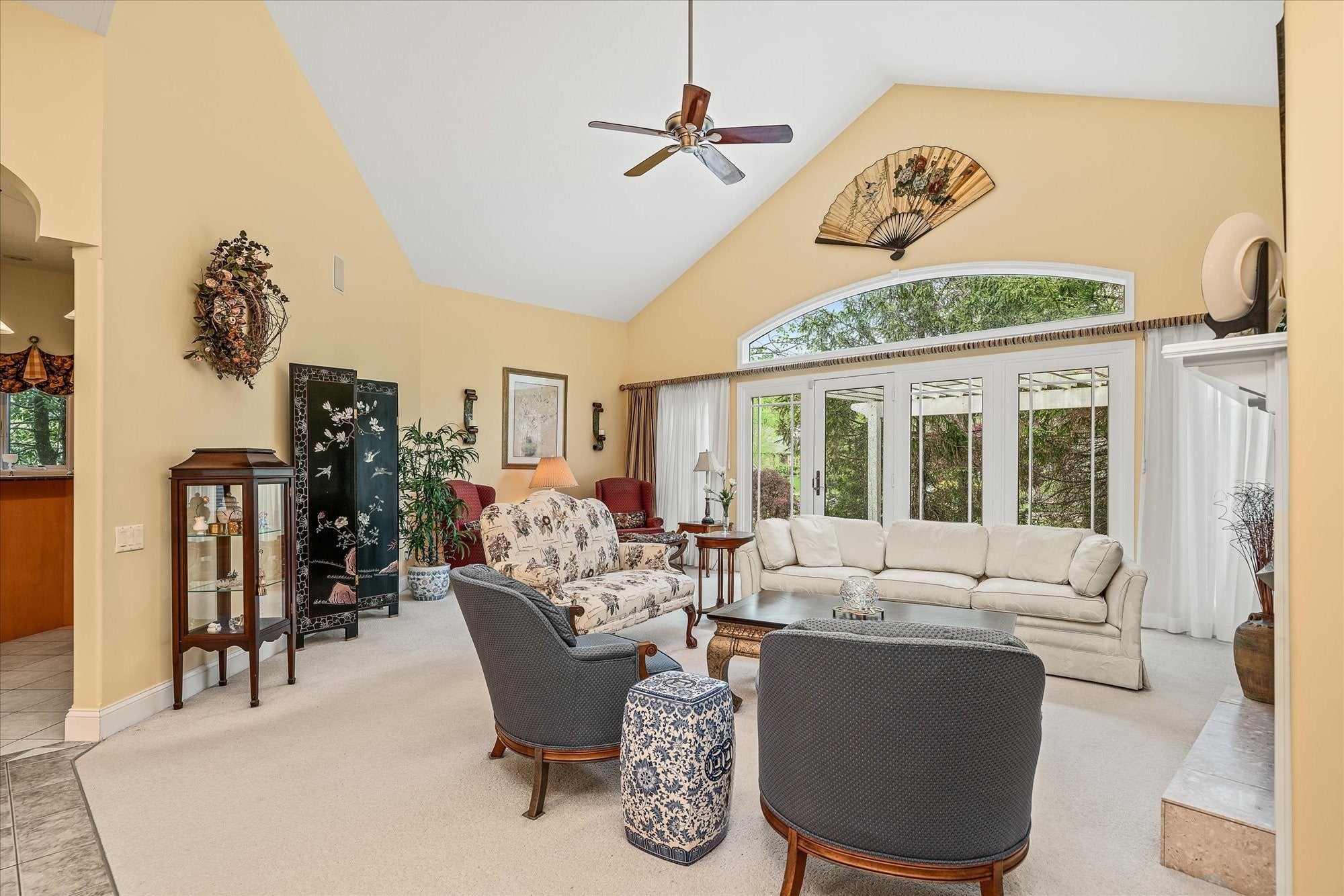 141 Mountain View Dr
