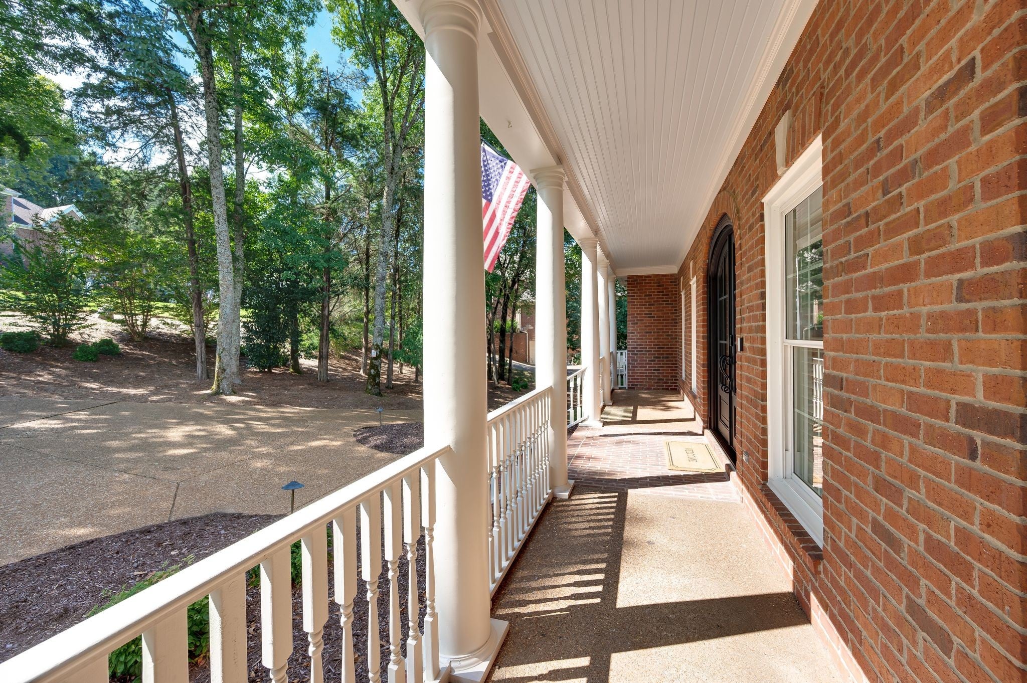521 Grand Oaks Dr