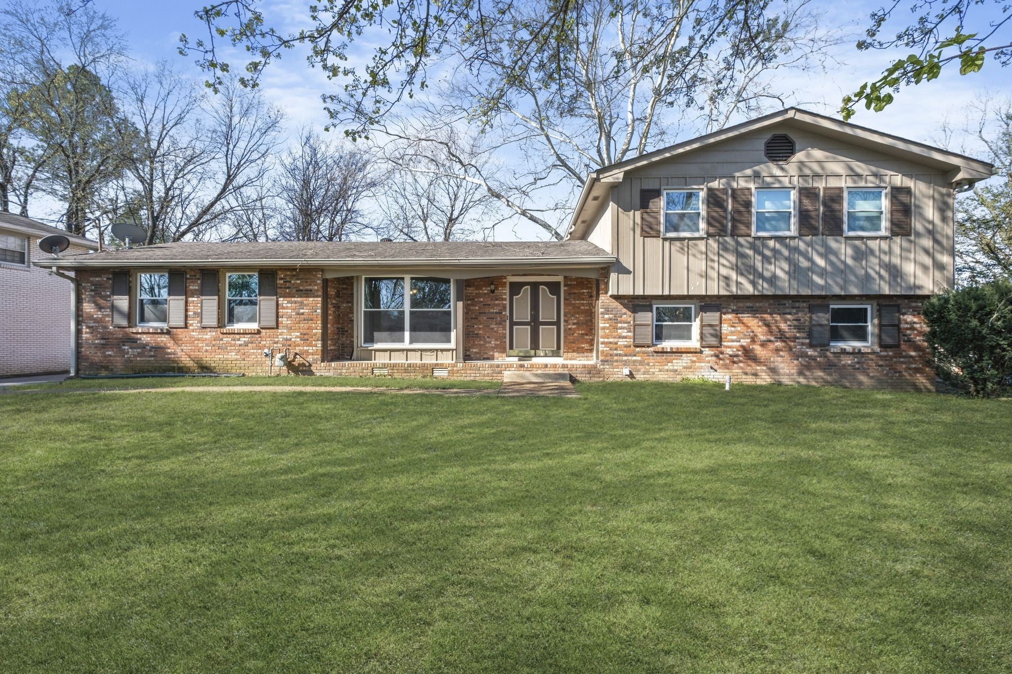 4.0-bed rental at 642 Albany Dr