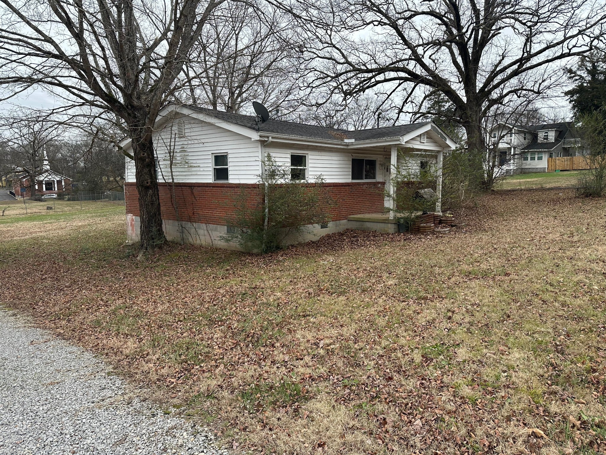 394 Moores Cir