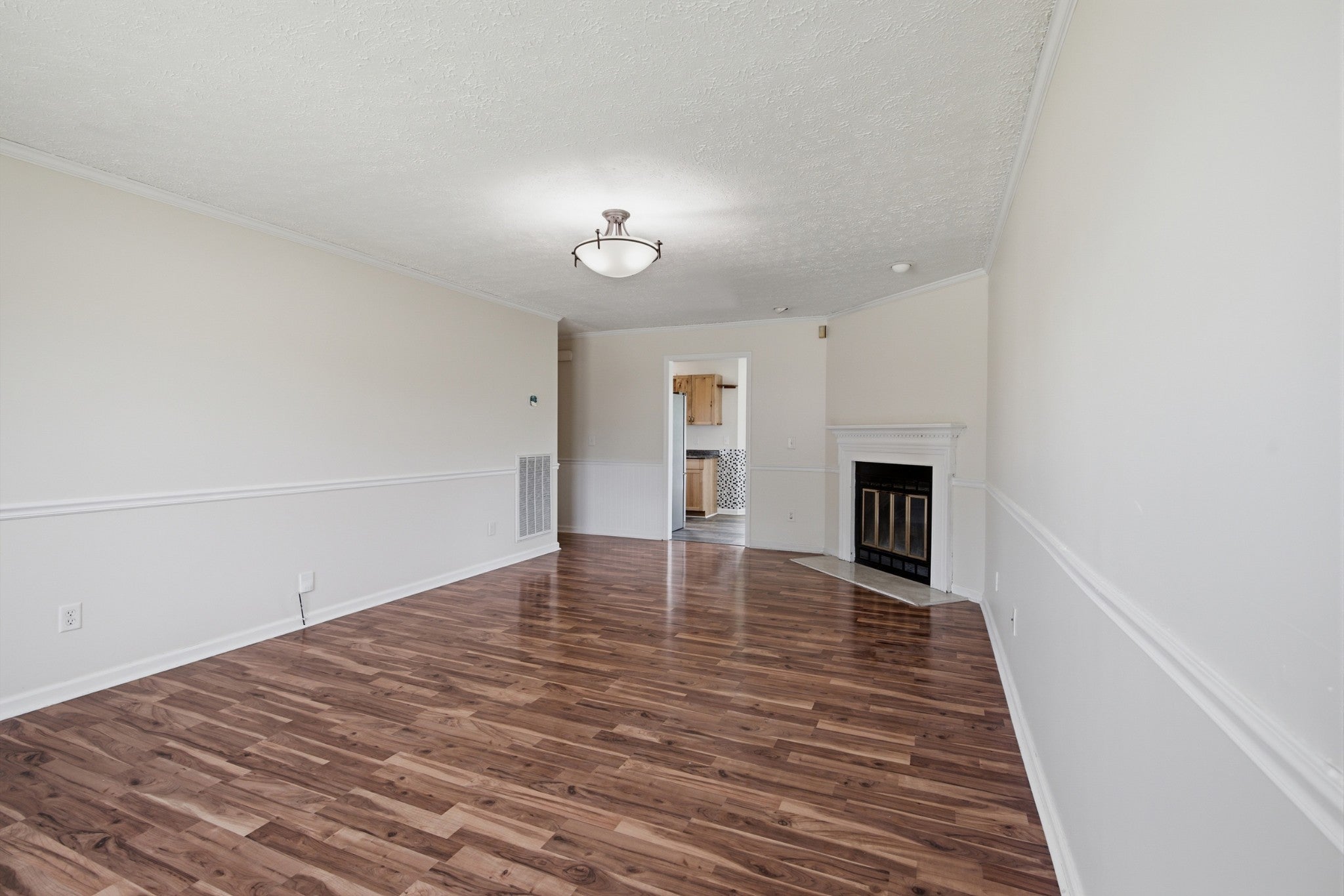 1128 Idlewild Ct