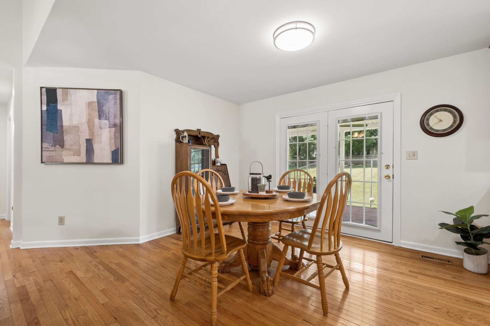 504 Riverview Dr, Franklin TN 37064 3-bed home, photo 13 of 30