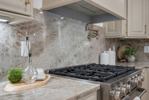 313 Fairway Dr Clarksville TN 37043