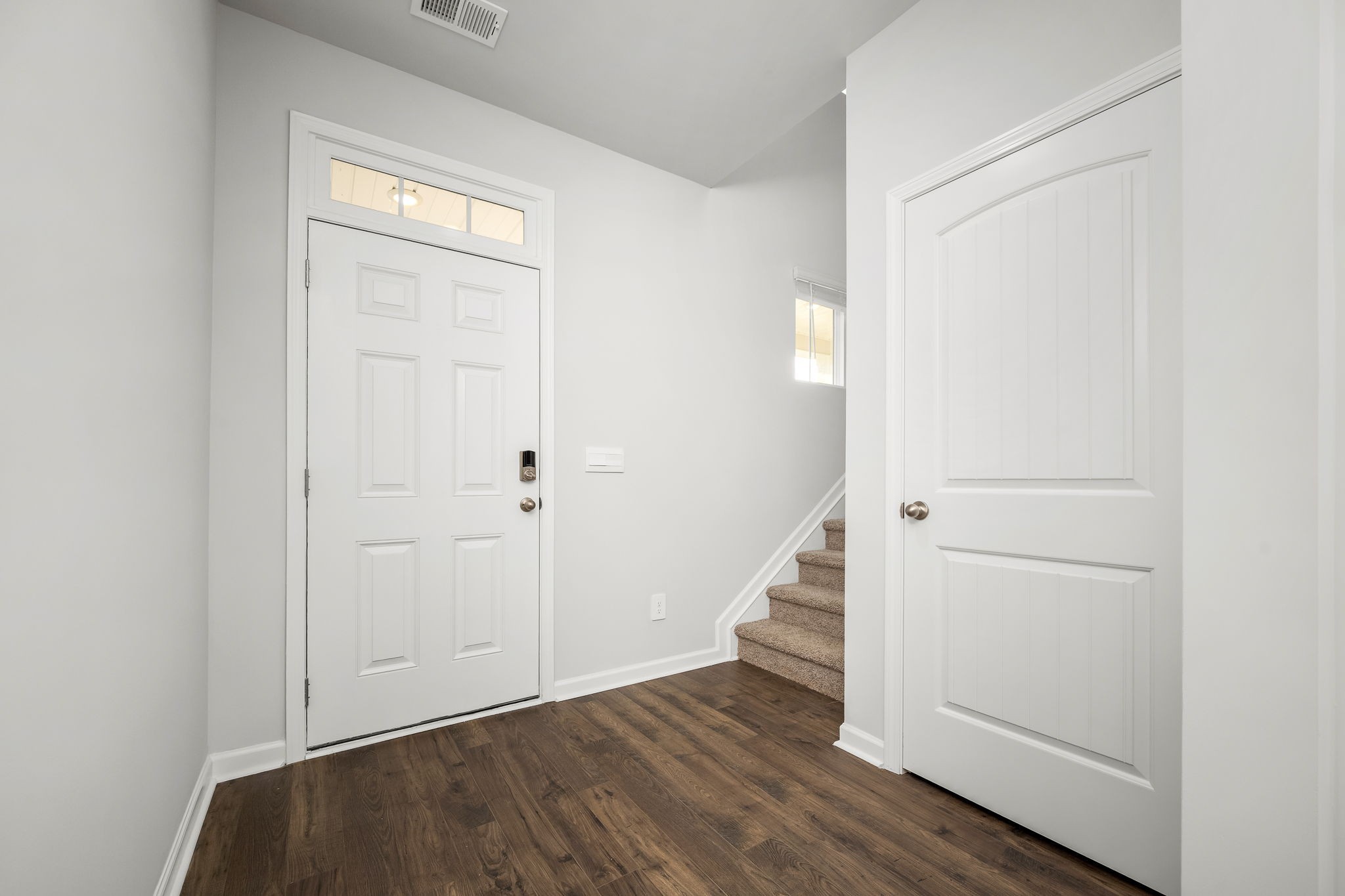 1505 Mountain View Dr
