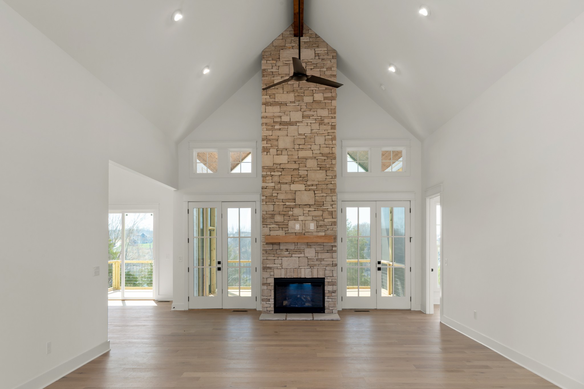 86 Simmons Circle