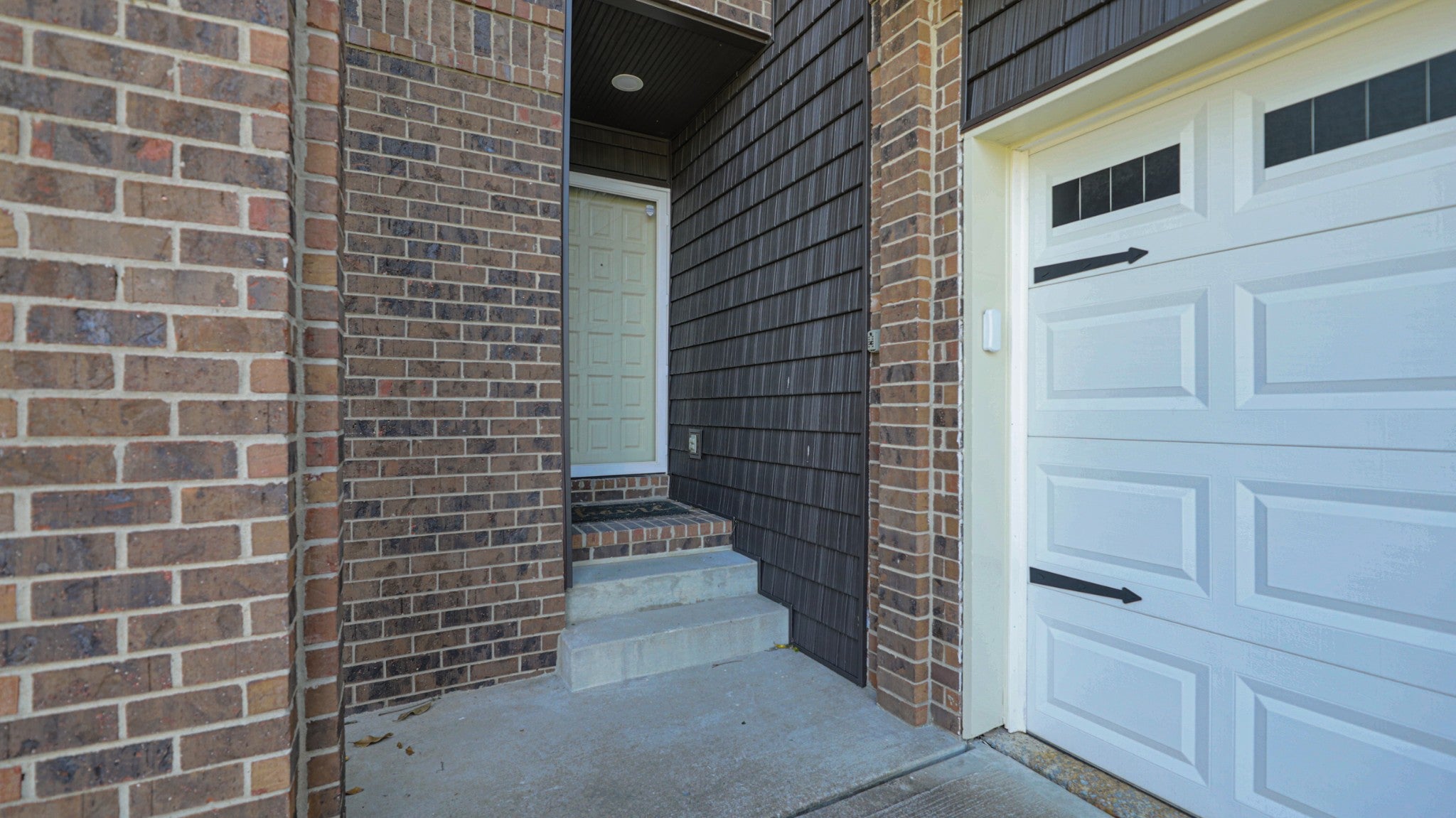 1748 Ridgemere Ct