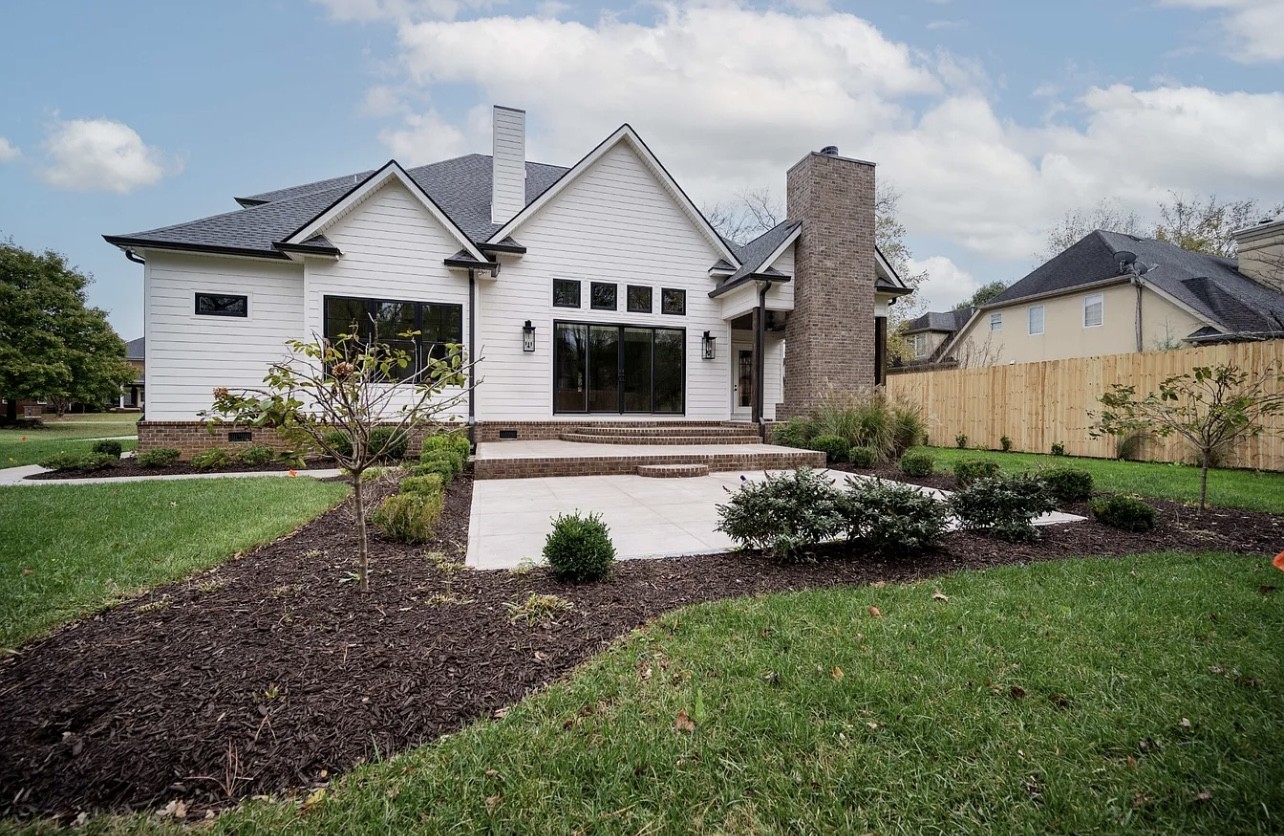1019 Glasgow Dr