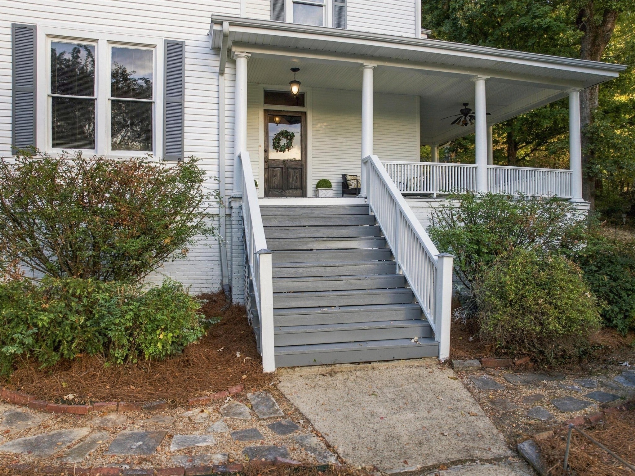 806 Tremont Street