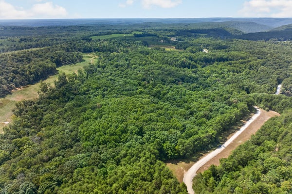 15 CAMP CIR, ROCK ISLAND, TN 38581 - Image a87b778f8f1b25c27f998f4fb3f5e5de/3517890885