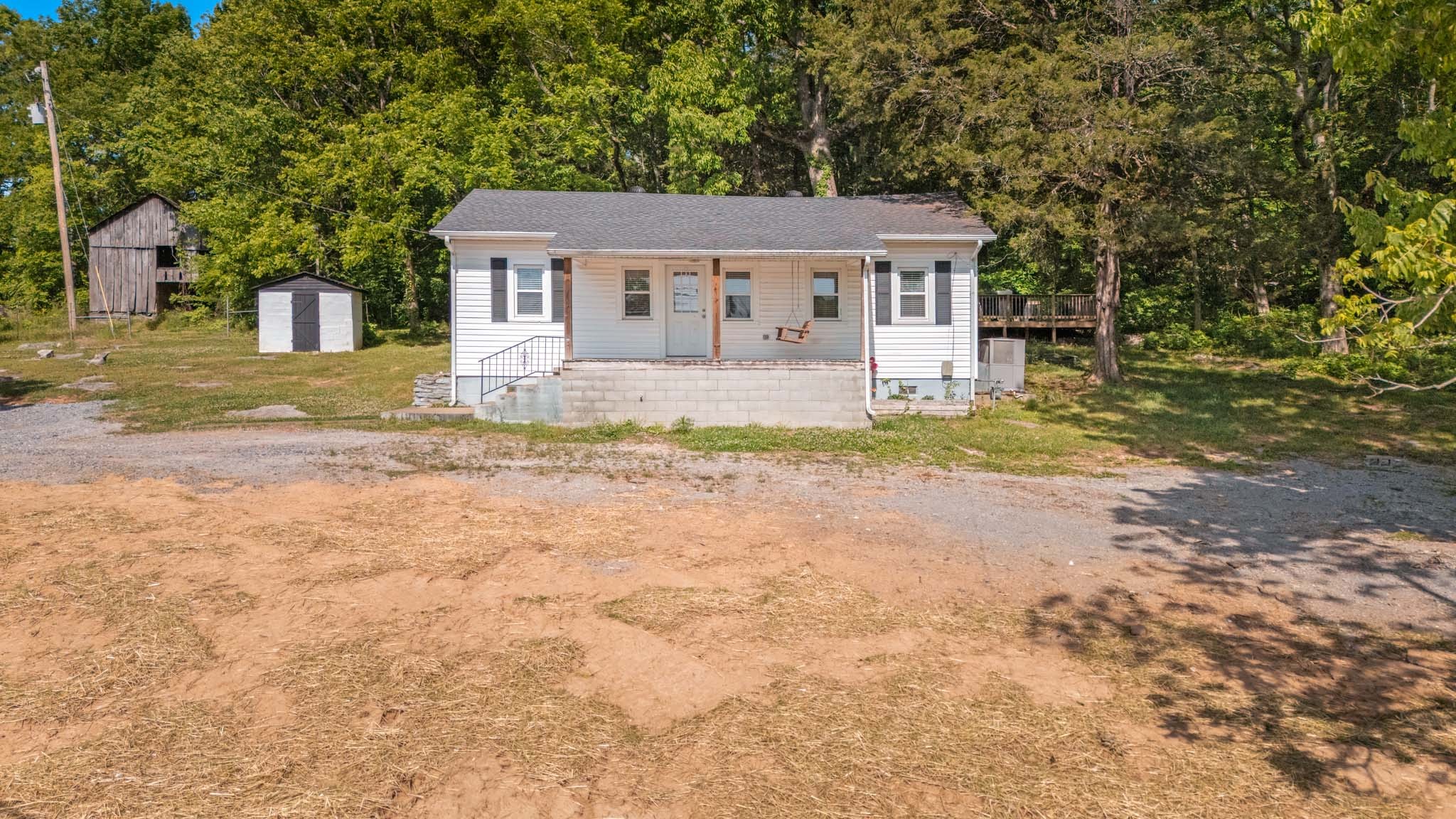 565 Norene Rd
