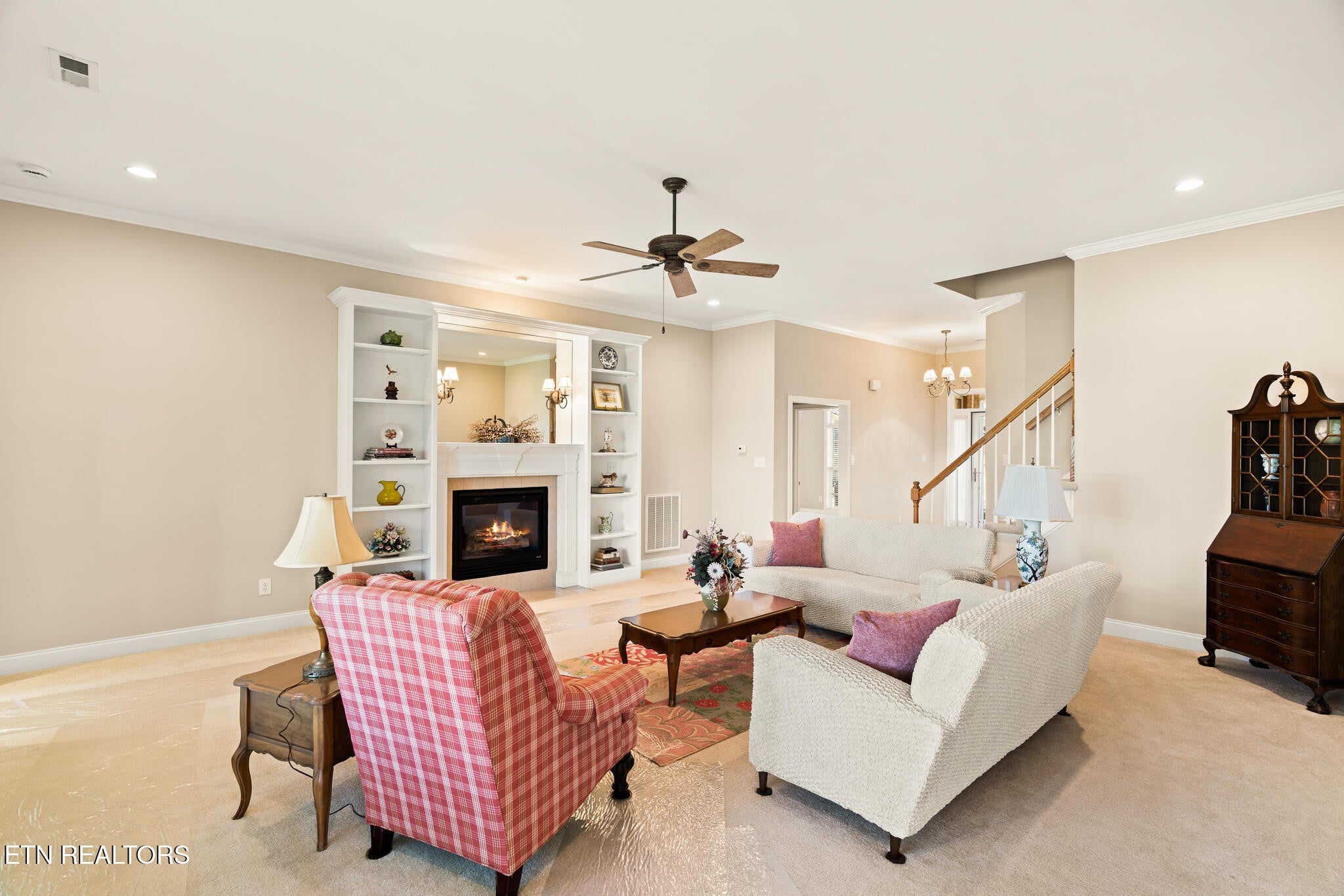 1117 Creekside Village Way