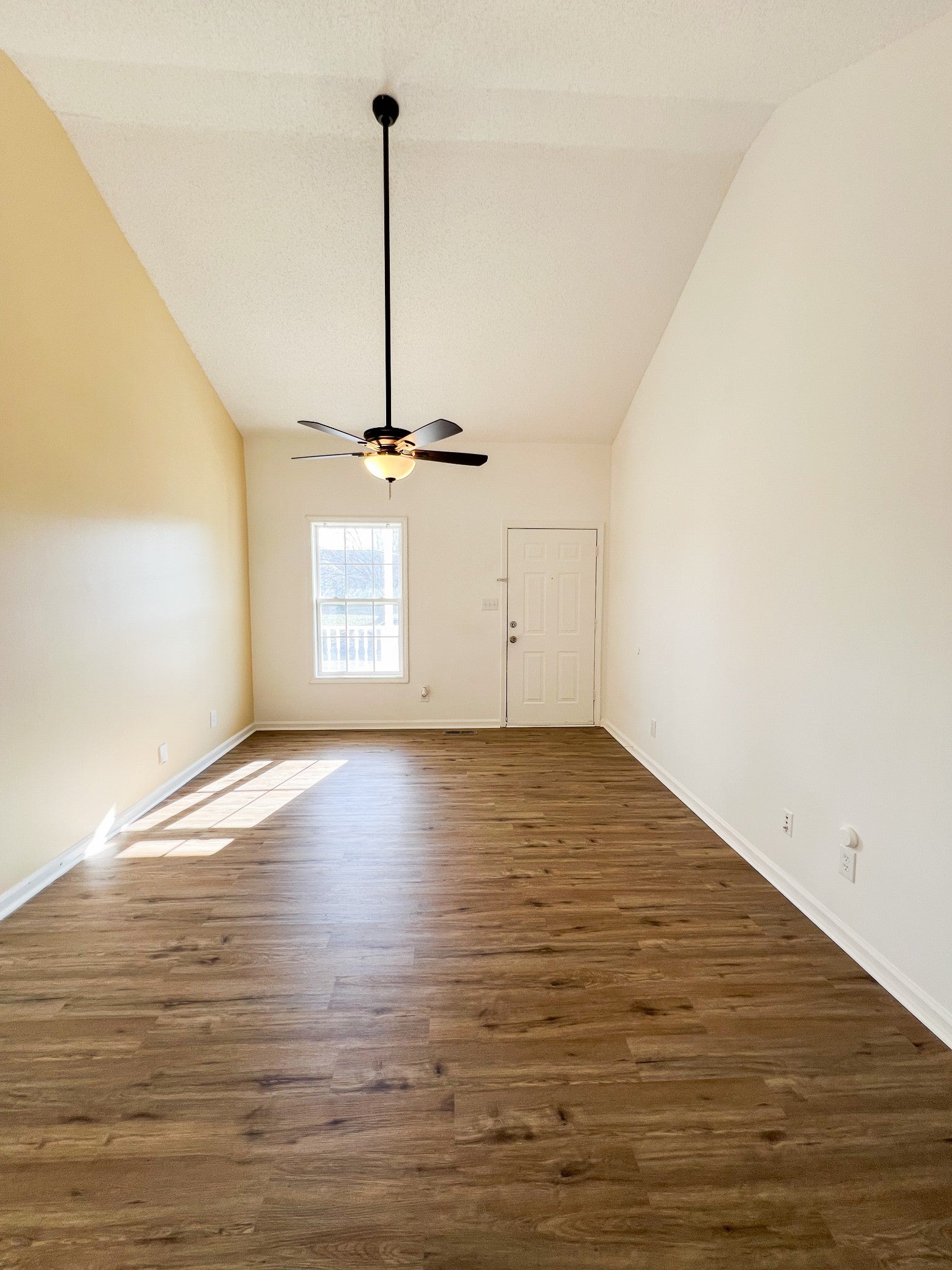 438 Cranklen Cir