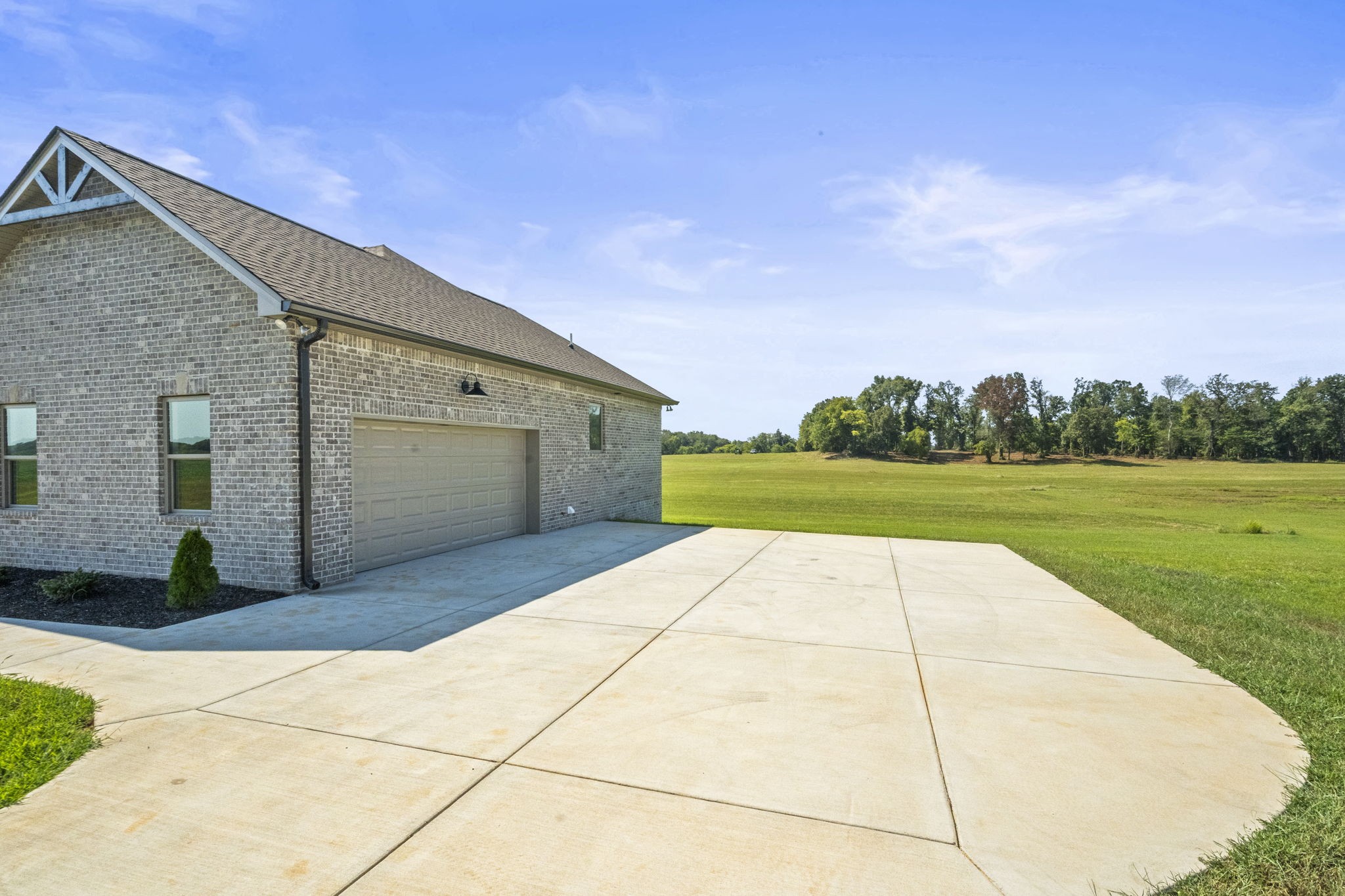5345 Roy Holman Rd