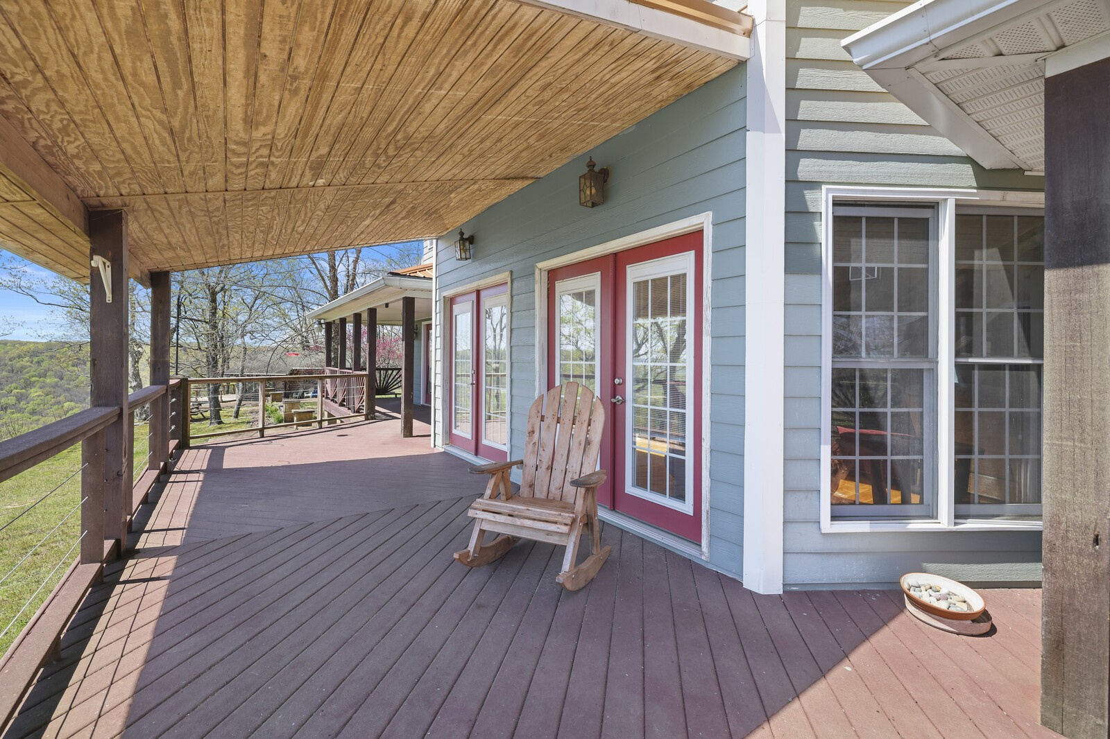 386 Hanging Rock Dr