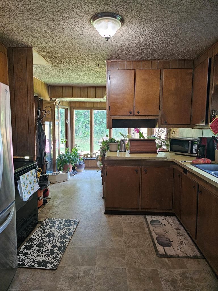 4923 Highway 41 N