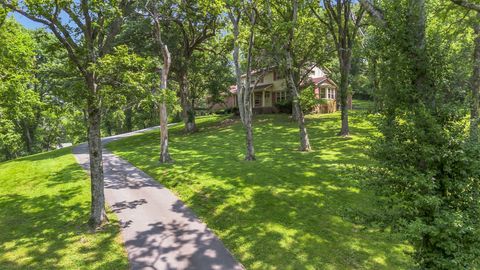 208 Vaughns Gap Rd Nashville TN 37205