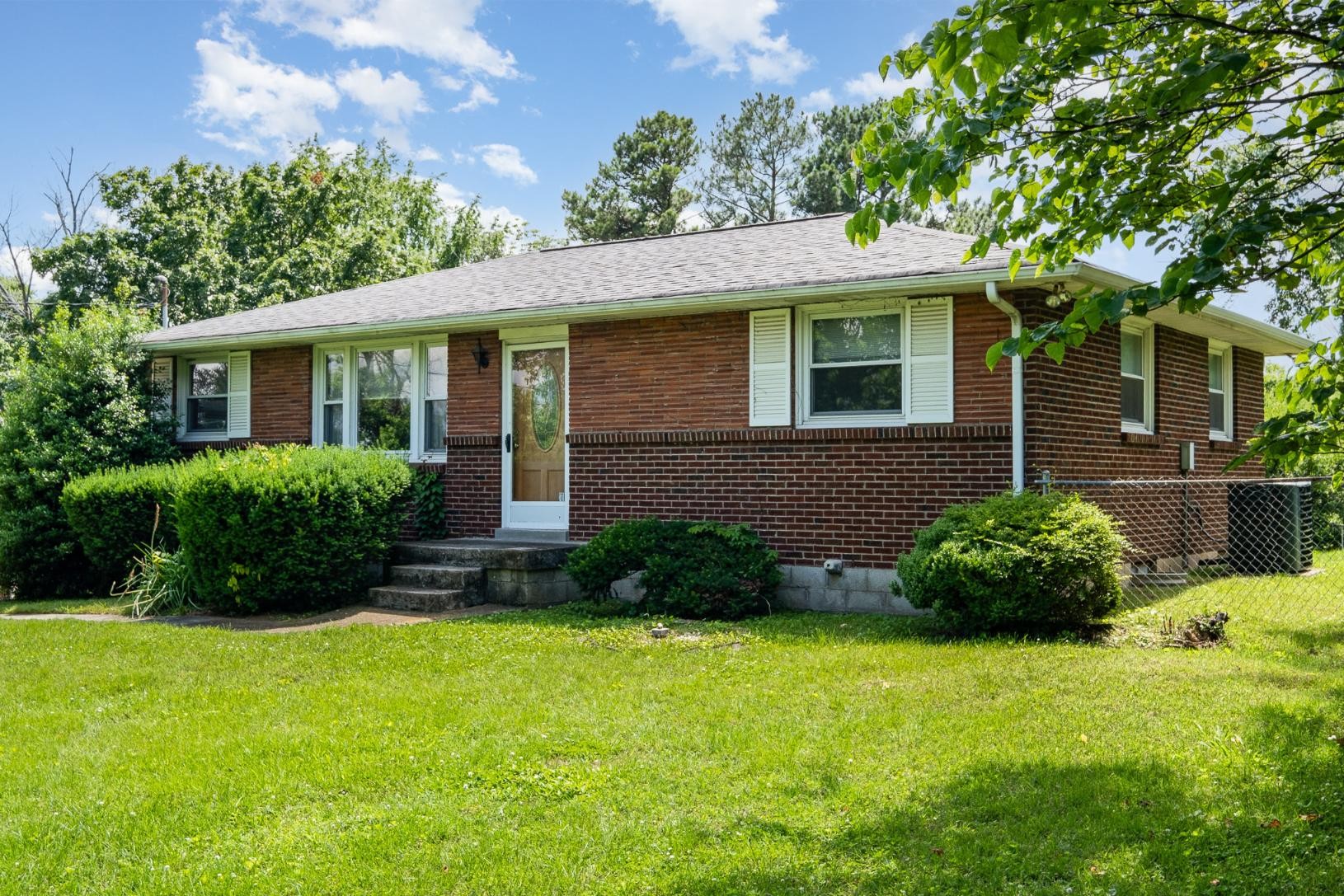 924 Shauna Drive