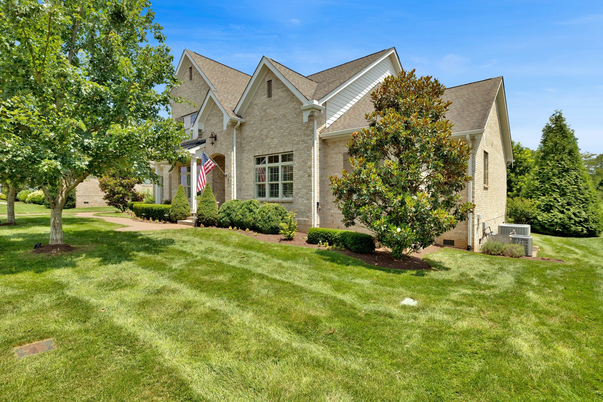 4111 Old Light Cir