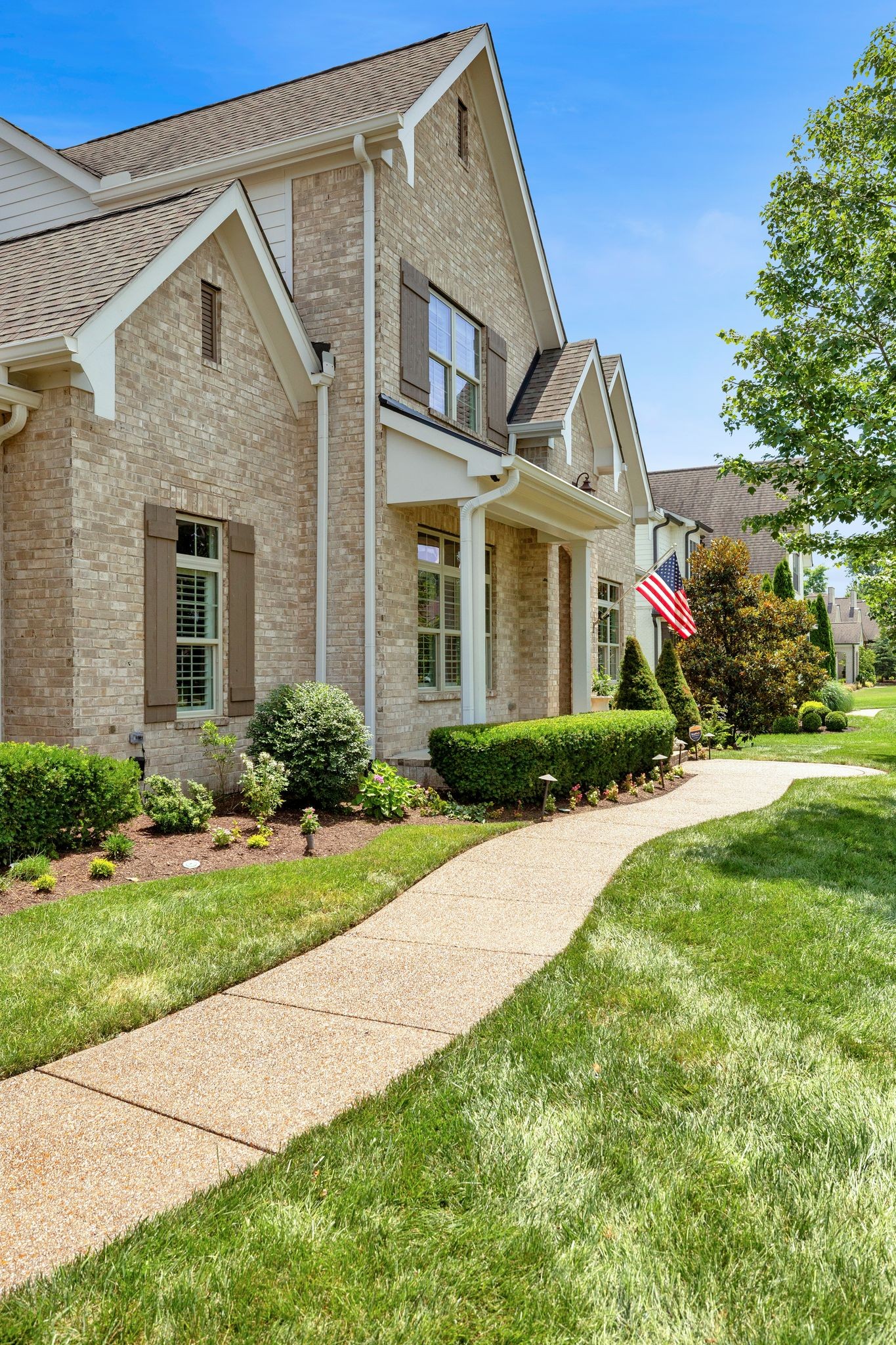4111 Old Light Cir